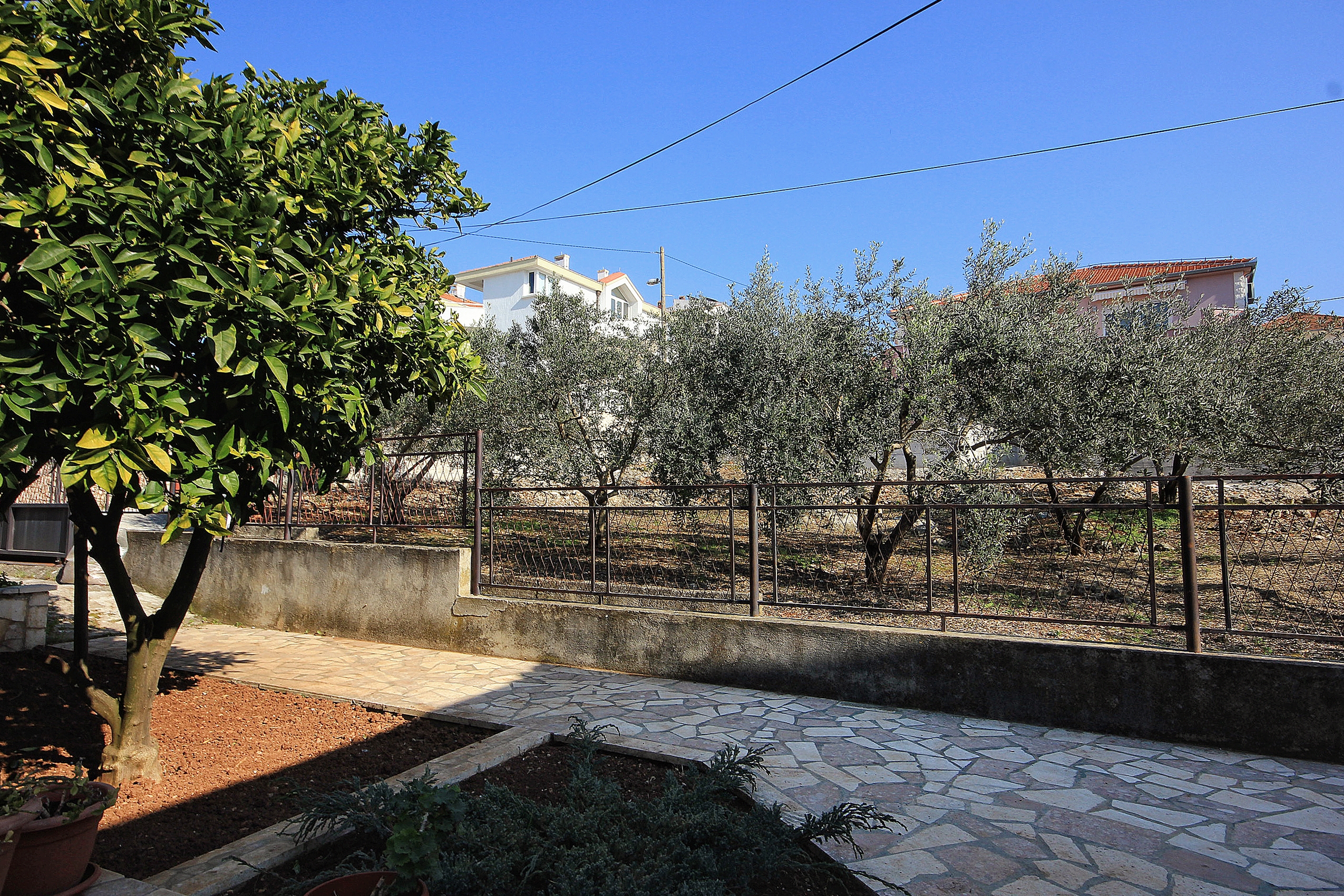 Two bedroom apartment with terrace Okrug Gornji, Čiovo  A-c