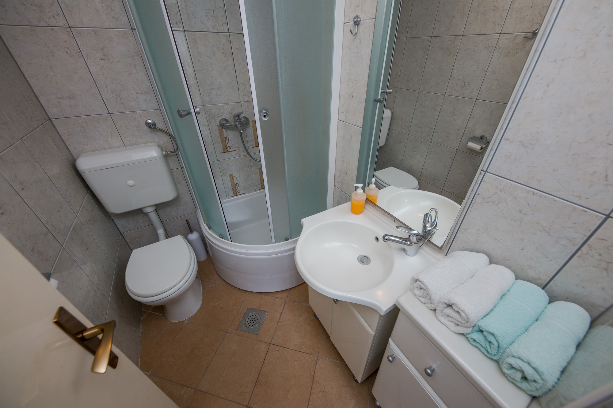 Two bedroom apartment near beach Rastići, Čiovo  A-a