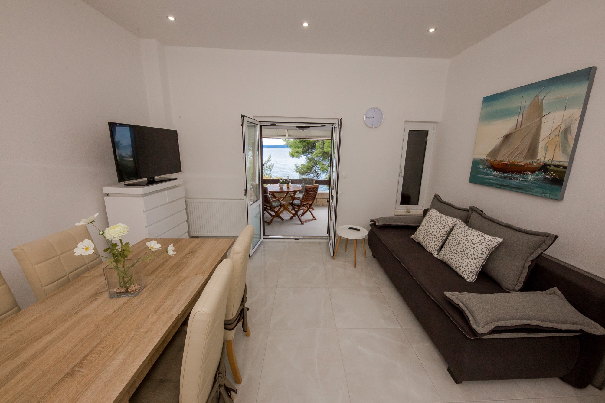 Two bedroom apartment near beach Rastići, Čiovo (A-9470-a) Two bedroom apartment near beach Rastići, Čiovo (A-9470-a)