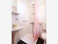 Badezimmer Prižba, Badezimmer in folgender Unterkunftsart house, dopusteni kucni ljubimci.