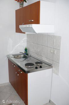Kitchen Sumpetar, Kitchen in the studio-apartment, dopusteni kucni ljubimci i WIFI.