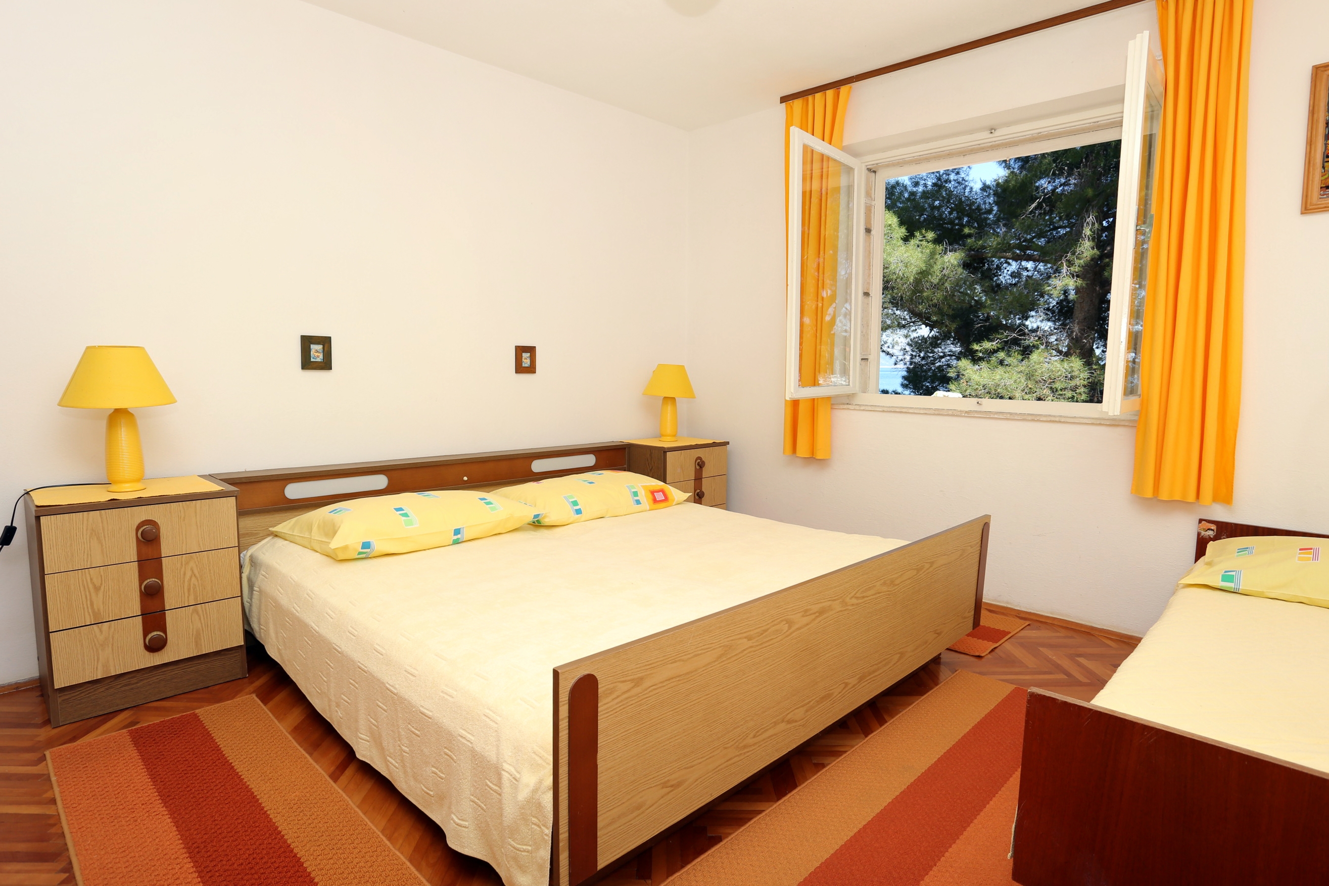 Two bedroom apartment near beach Lumbarda, Korčula  A-a