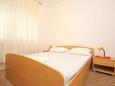 Спальня 1 Orebić, Спальня 1 в размещении типа apartment, WiFi.
