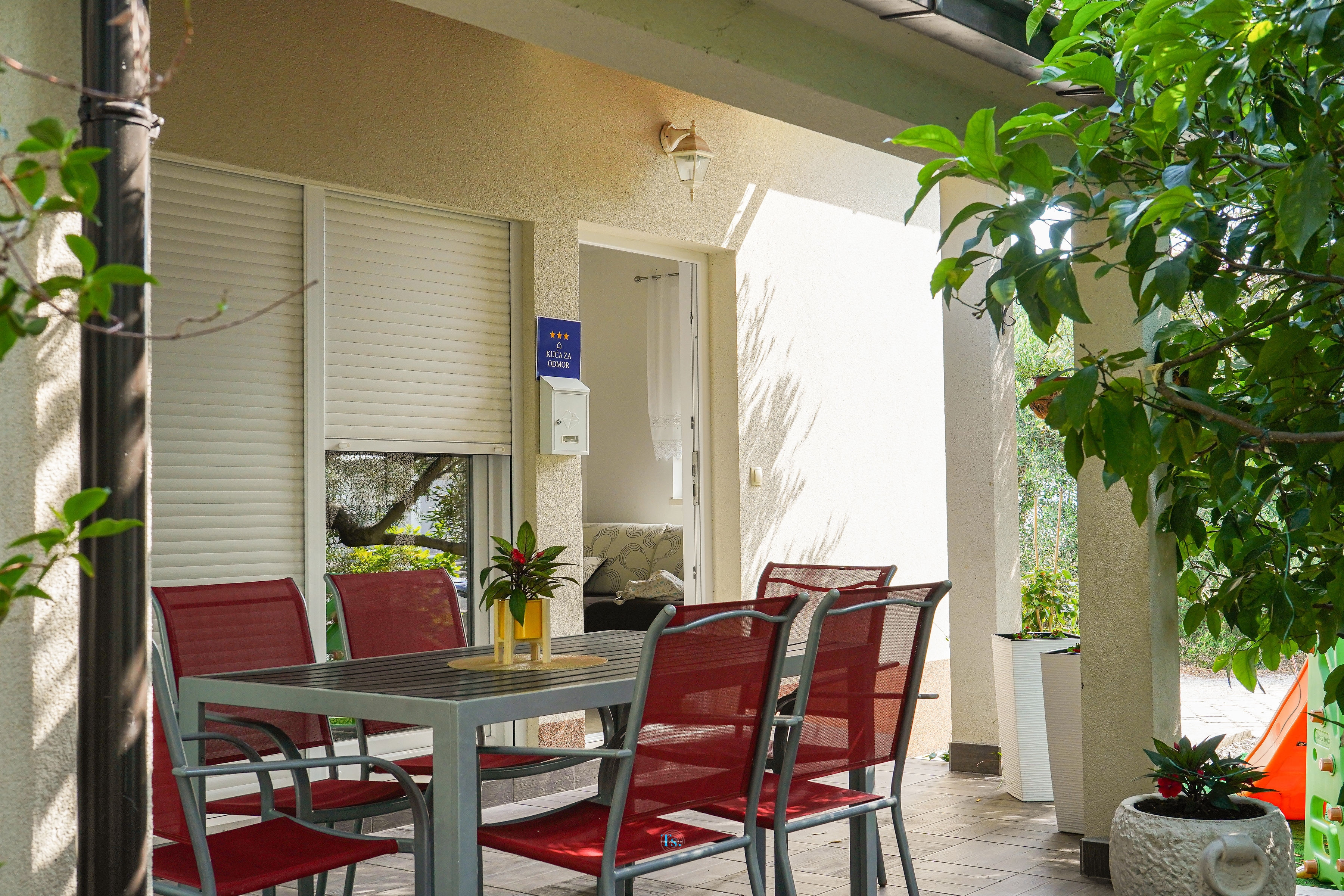 Dvosobna kuća s terasom Orebić, Pelješac  K