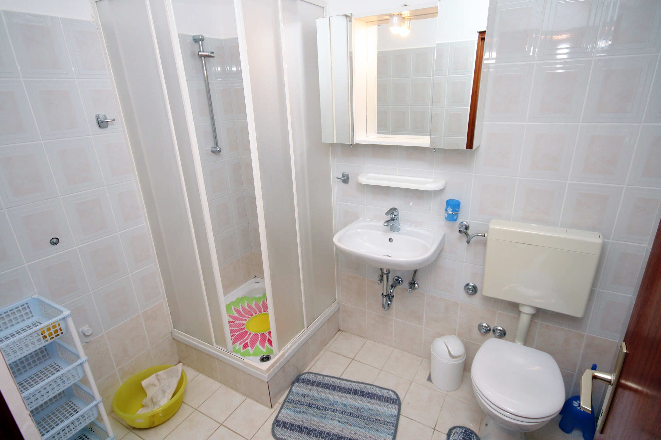 Two bedroom apartment with balcony and sea view Jezera, Murter  A-c