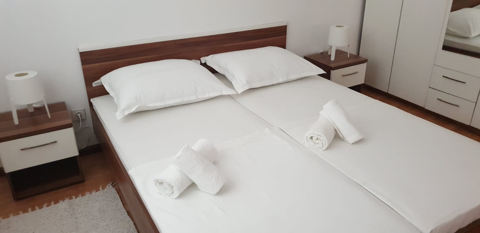 Two bedroom house with terrace and sea view Nemira, Omiš  K