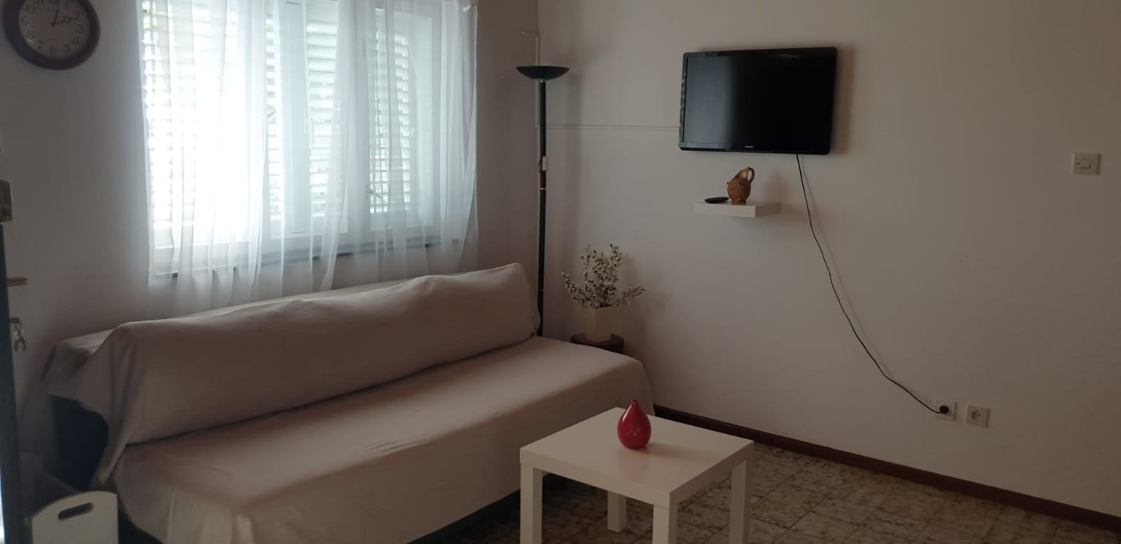 Two bedroom house with terrace and sea view Nemira, Omiš  K