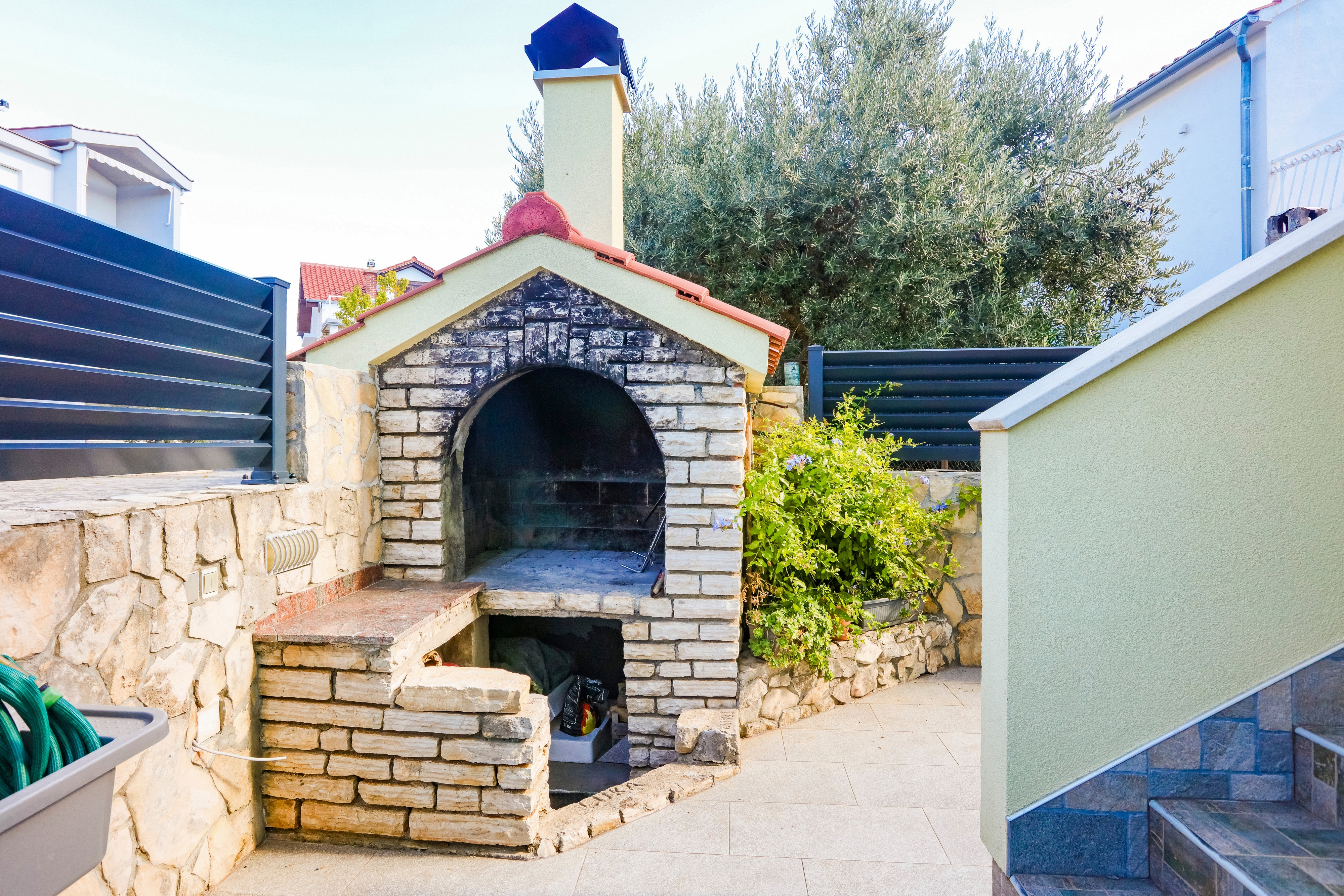 Two bedroom apartment near beach Žaborić, Šibenik (A-958-b)