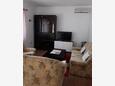 Grebaštica, Living room in the apartment, air condition available and WiFi.