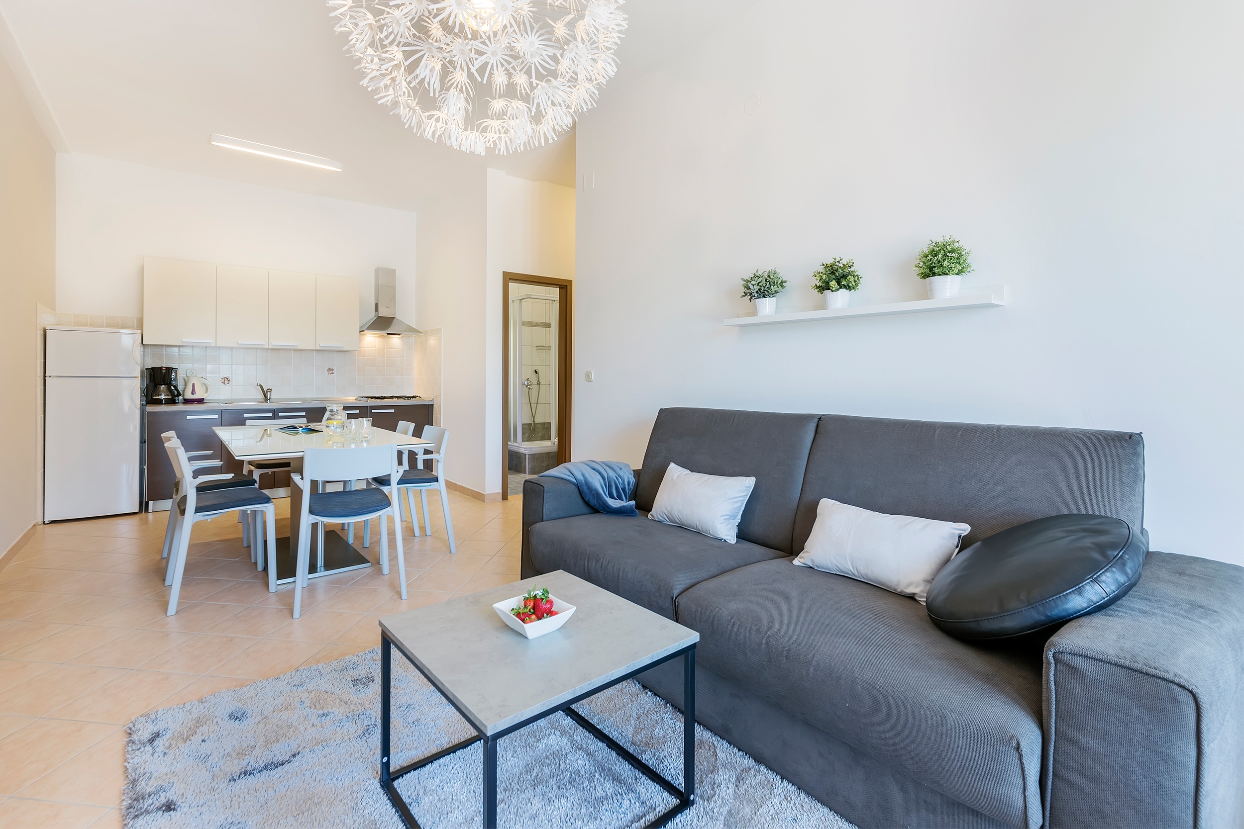Three bedroom apartment with terrace and sea view Rabac, Labin  A-d