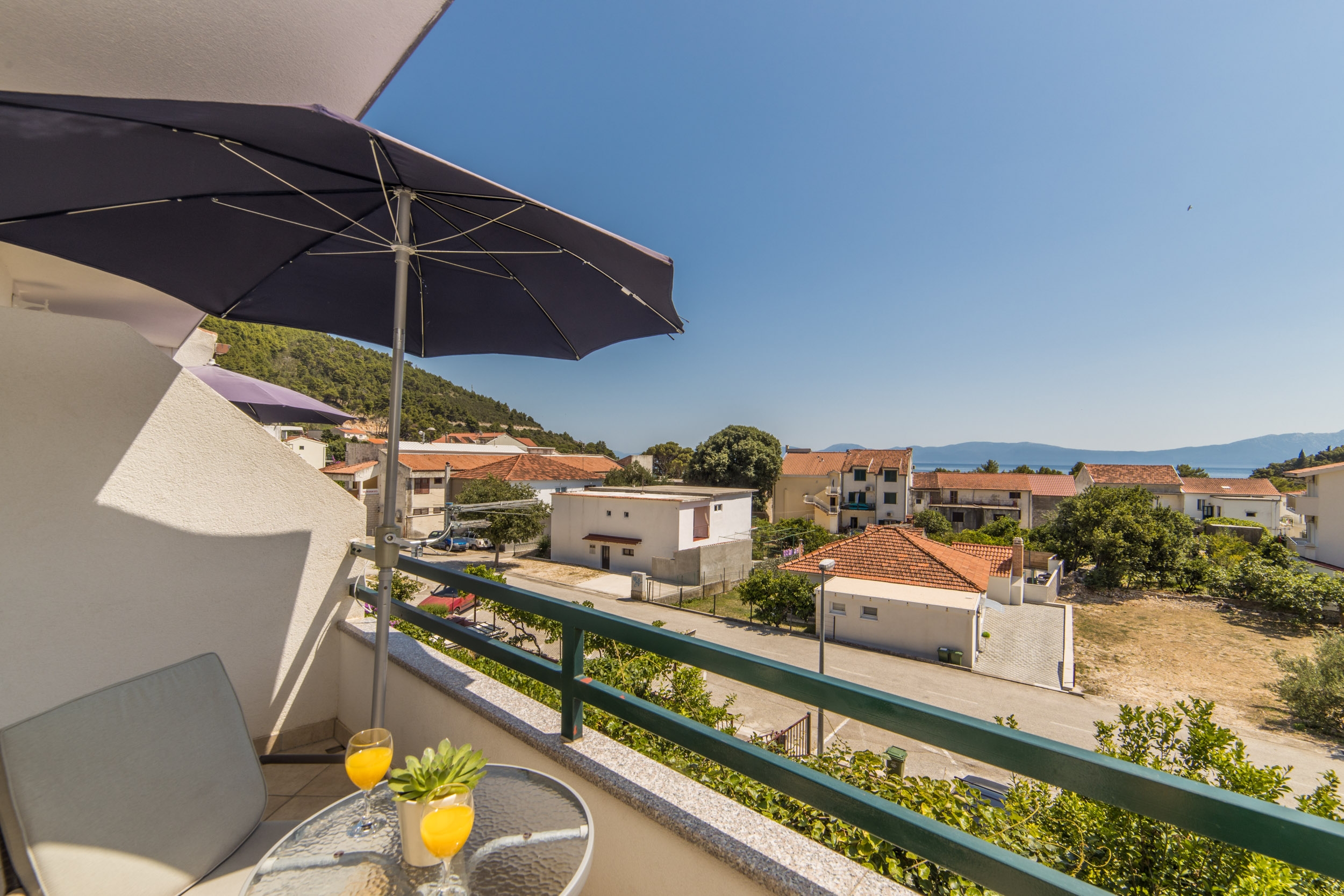 Studio flat with balcony and sea view Drvenik Donja vala, Makarska  AS-a