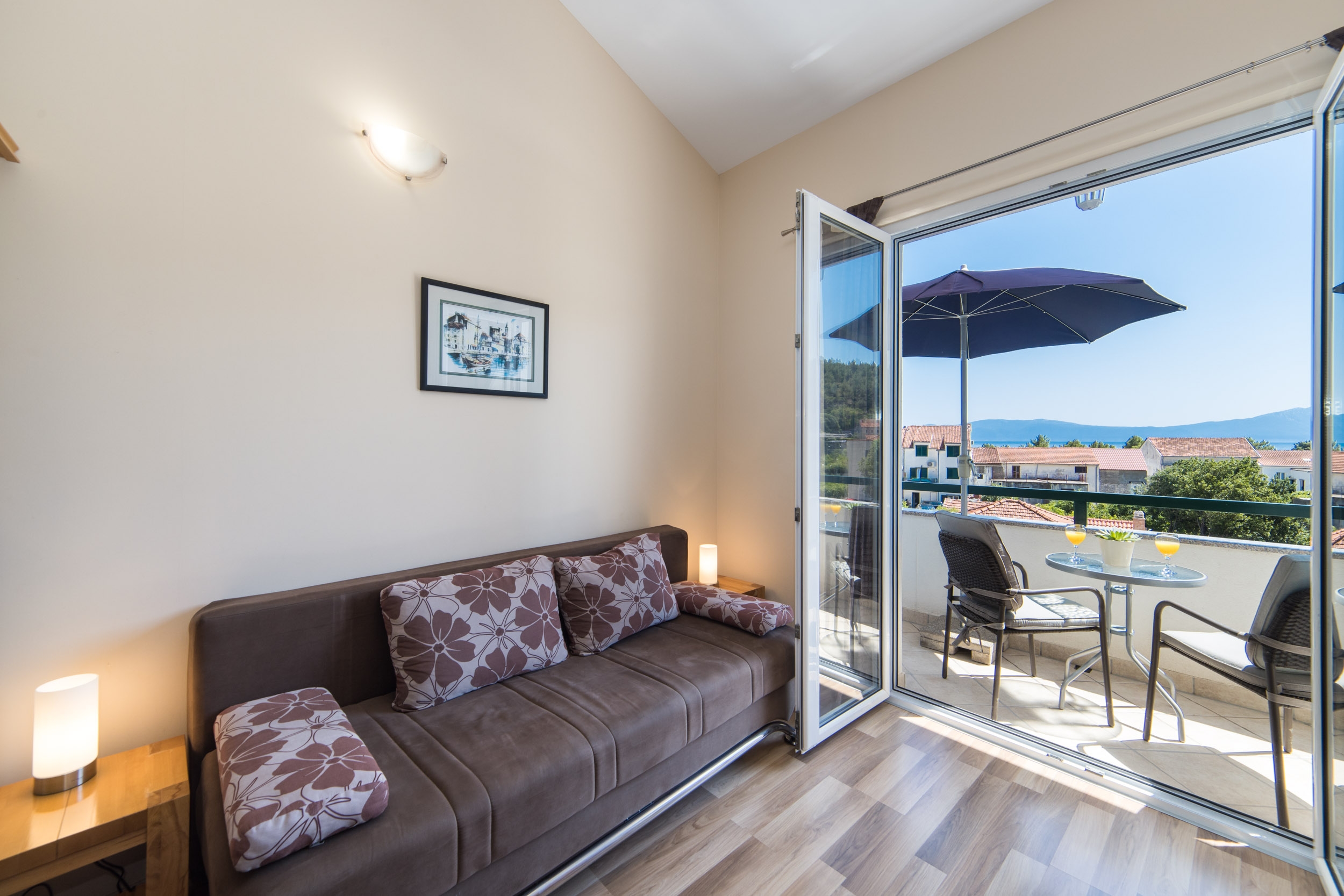 Studio flat with balcony and sea view Drvenik Donja vala, Makarska (AS-9654-b)