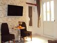 Jídelna Hvar, Jídelna v ubytování typu studio-apartment, s klimatizací a WiFi.