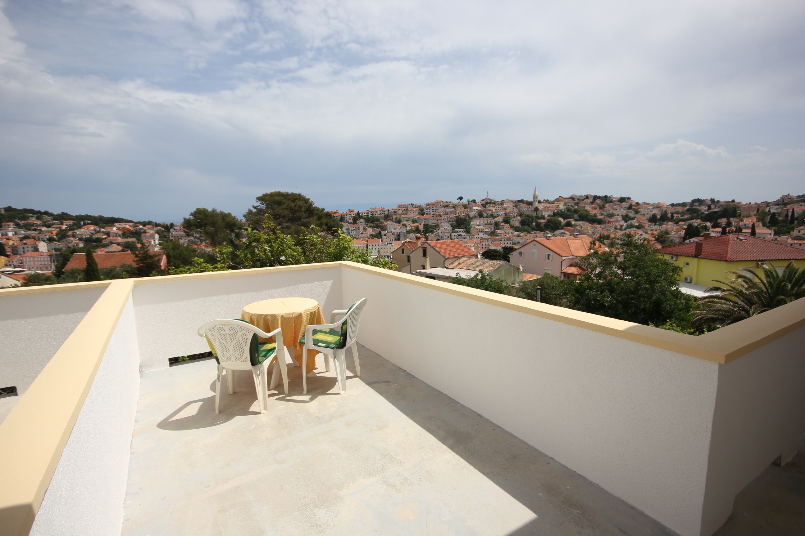 Chambre avec la terrasse et la vue sur le mer Mali Losinj, Losinj (S-9681-b)