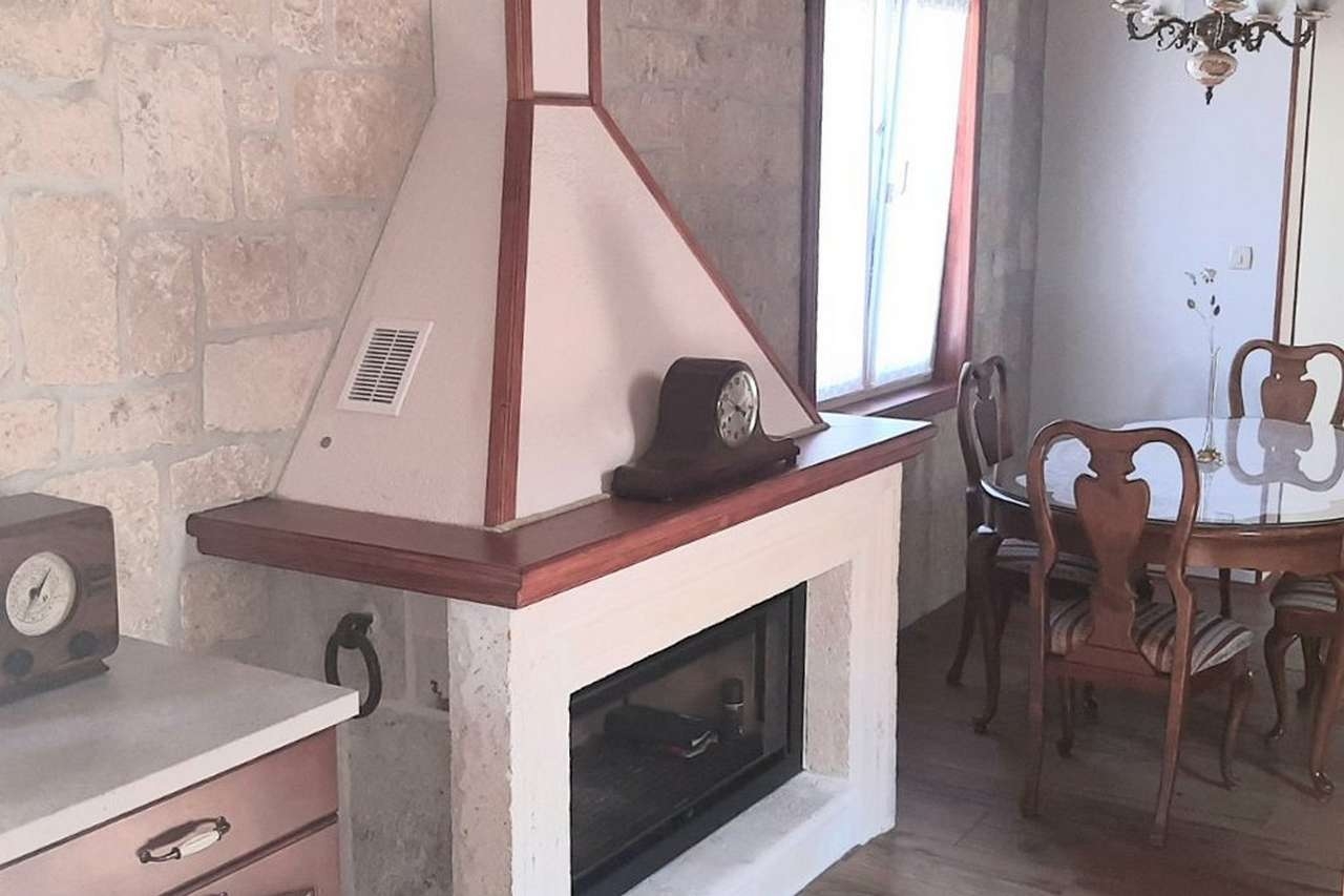 Two bedroom house with terrace and sea view Vinjerac, Zadar  K