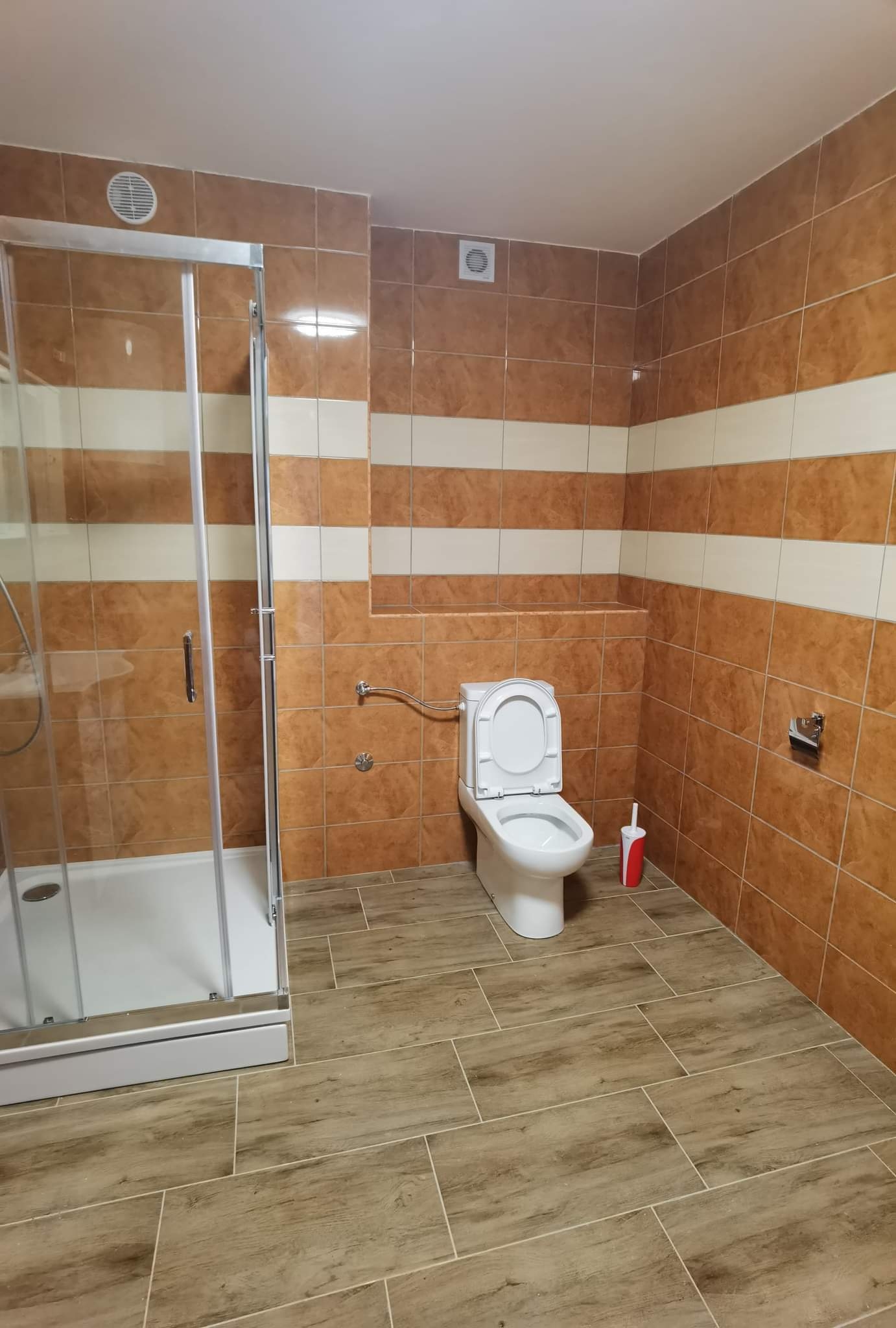 Three bedroom apartment with terrace and sea view Zavalatica, Korčula  A-b