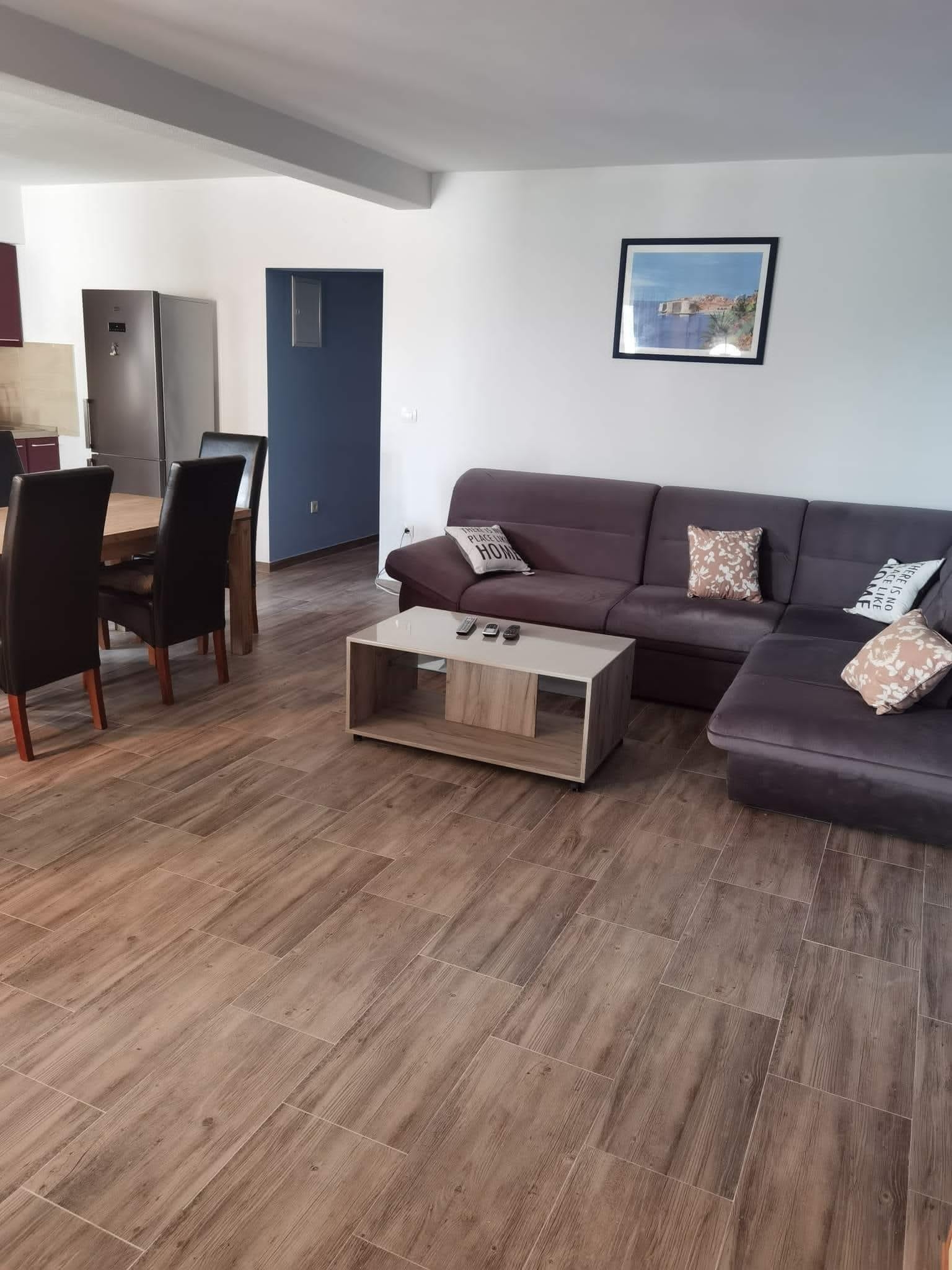 Two bedroom apartment with terrace and sea view Zavalatica, Korčula (A-9690-c)