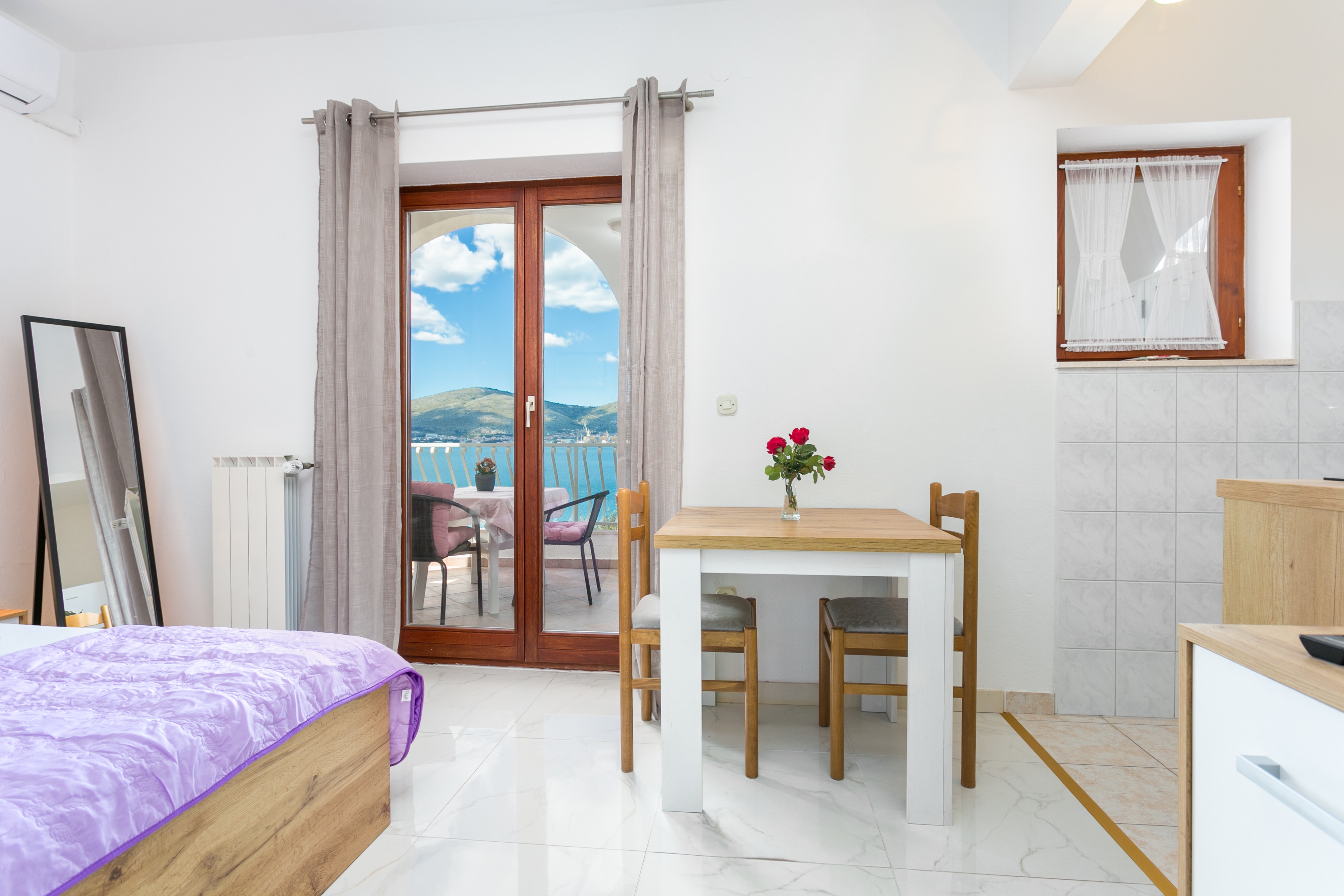 Studio flat near beach Okrug Gornji (Čiovo) (AS-9693-a) Studio flat near beach Okrug Gornji (Čiovo) (AS-9693-a)