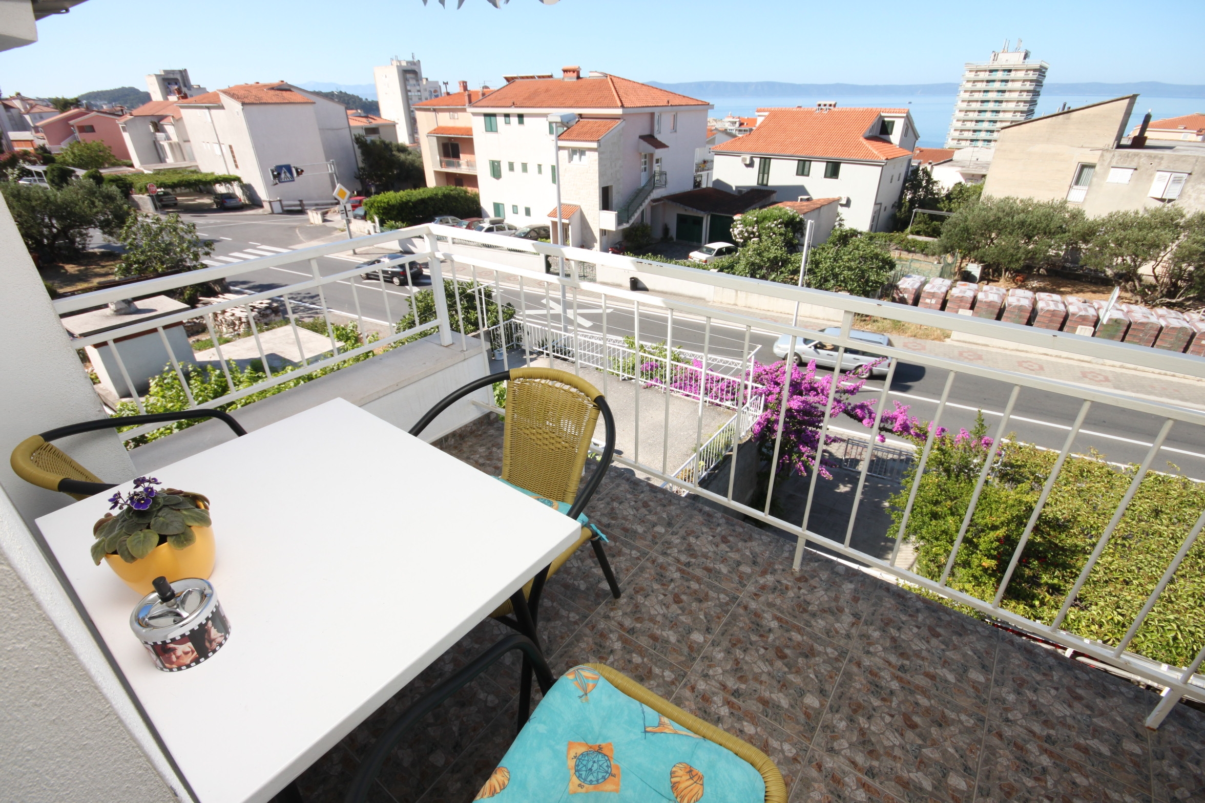 Two bedroom apartment with balcony and sea view Makarska  A-a