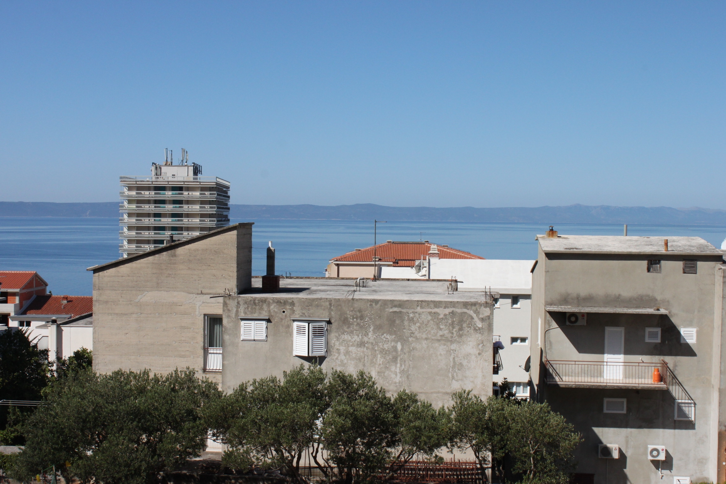 Two bedroom apartment with balcony and sea view Makarska  A-a