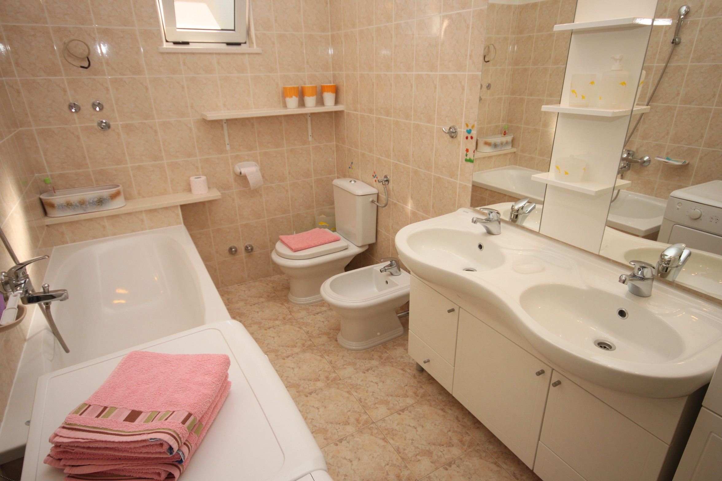 Two bedroom apartment with balcony and sea view Makarska  A-a
