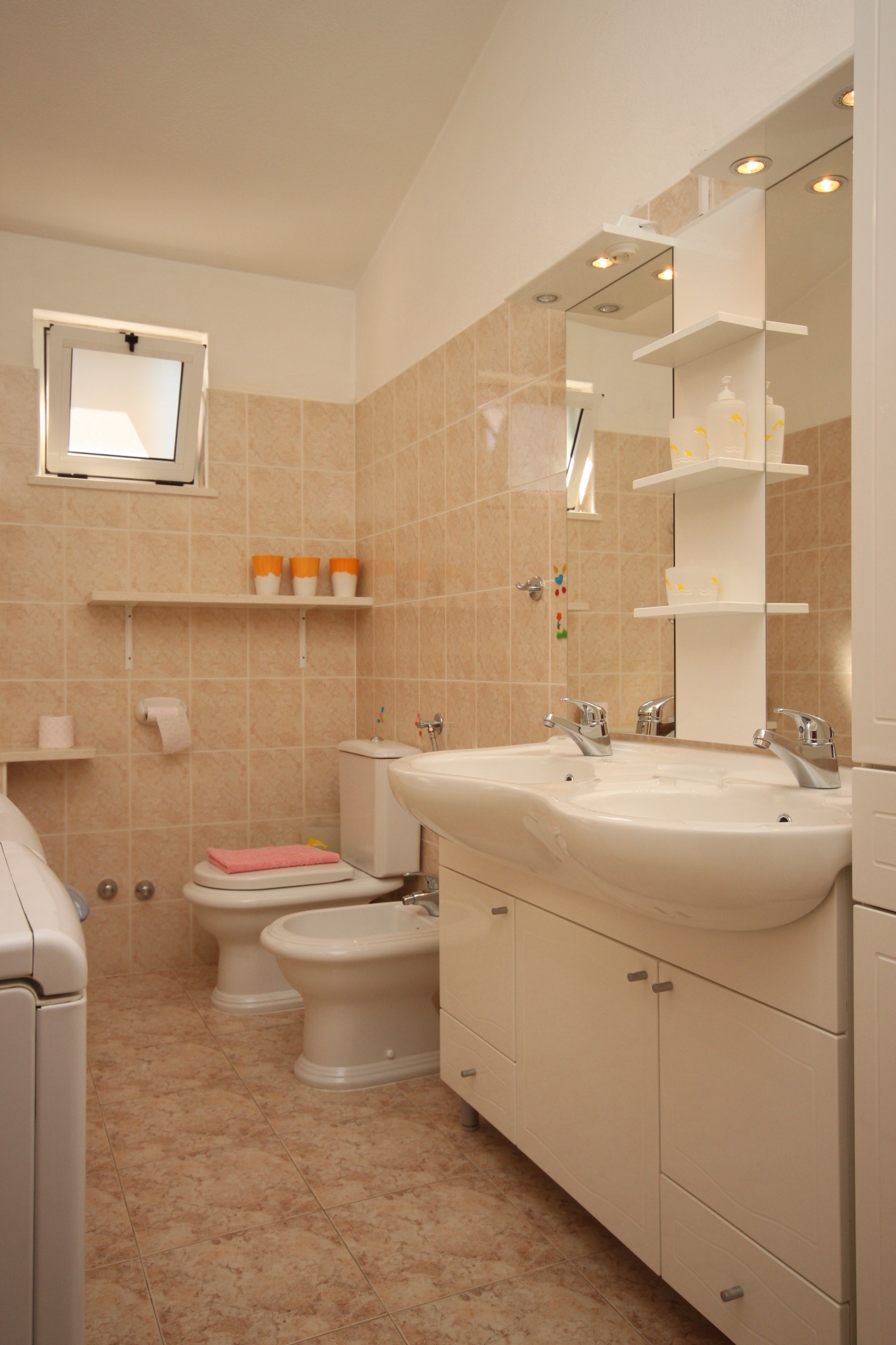Two bedroom apartment with balcony and sea view Makarska  A-a