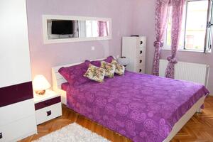 Apartmaji s parkingom Makarska - 9696