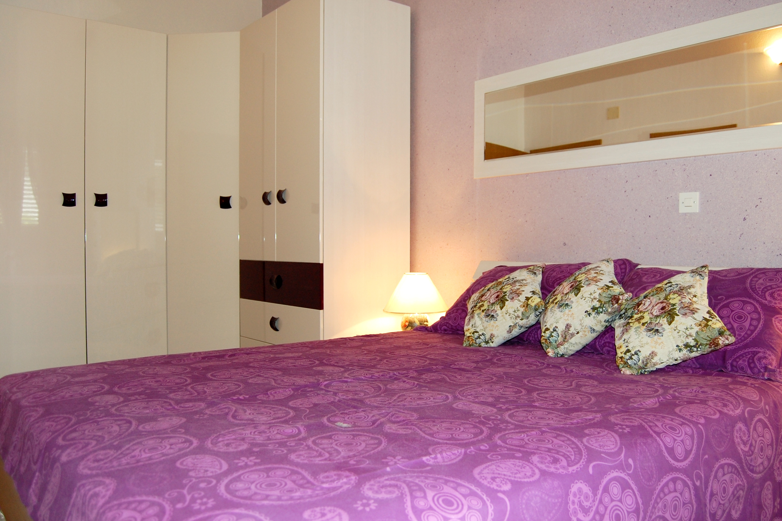 Two bedroom apartment with balcony and sea view Makarska  A-a