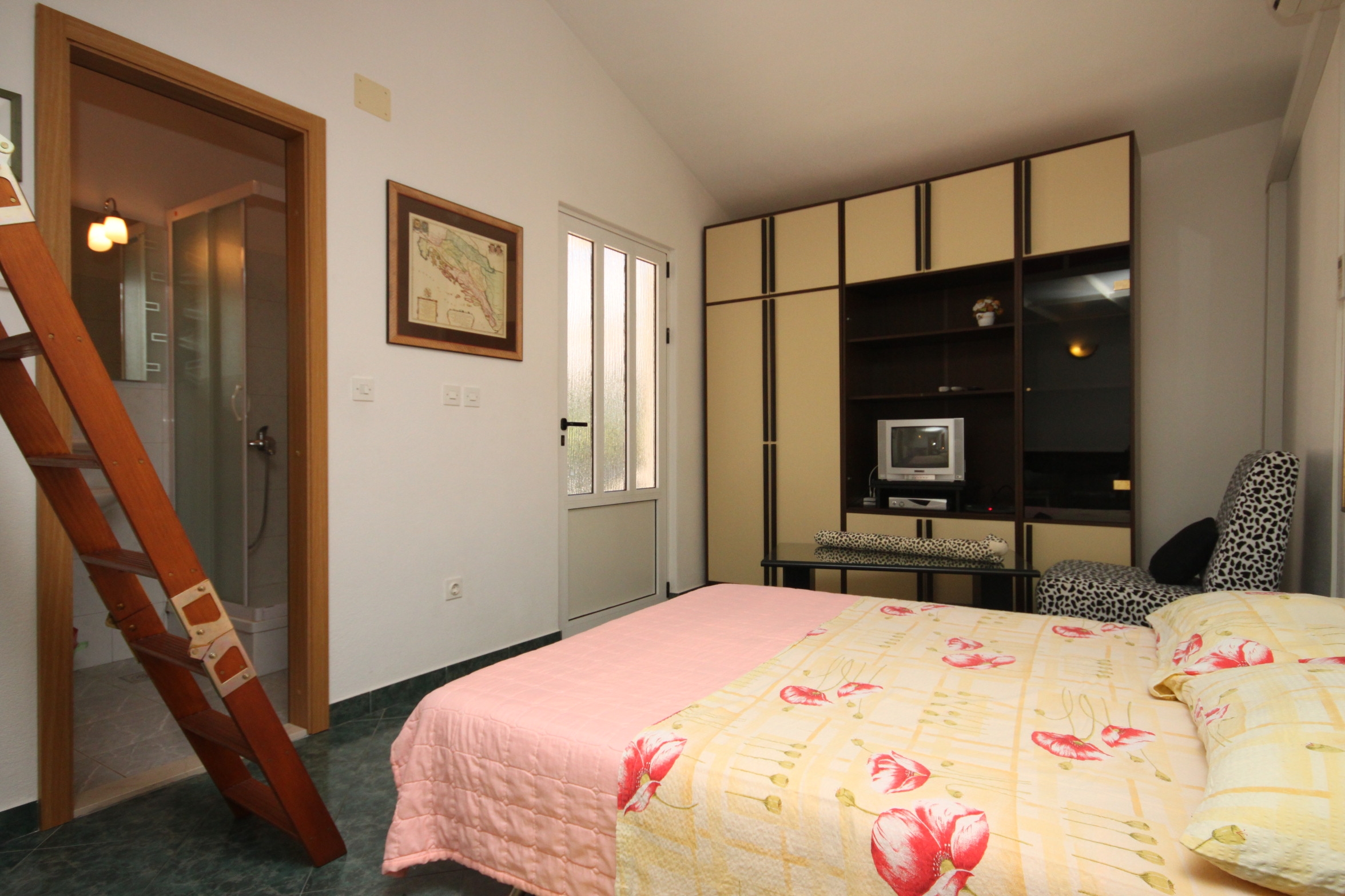 Studio flat with terrace and sea view Makarska  AS-a