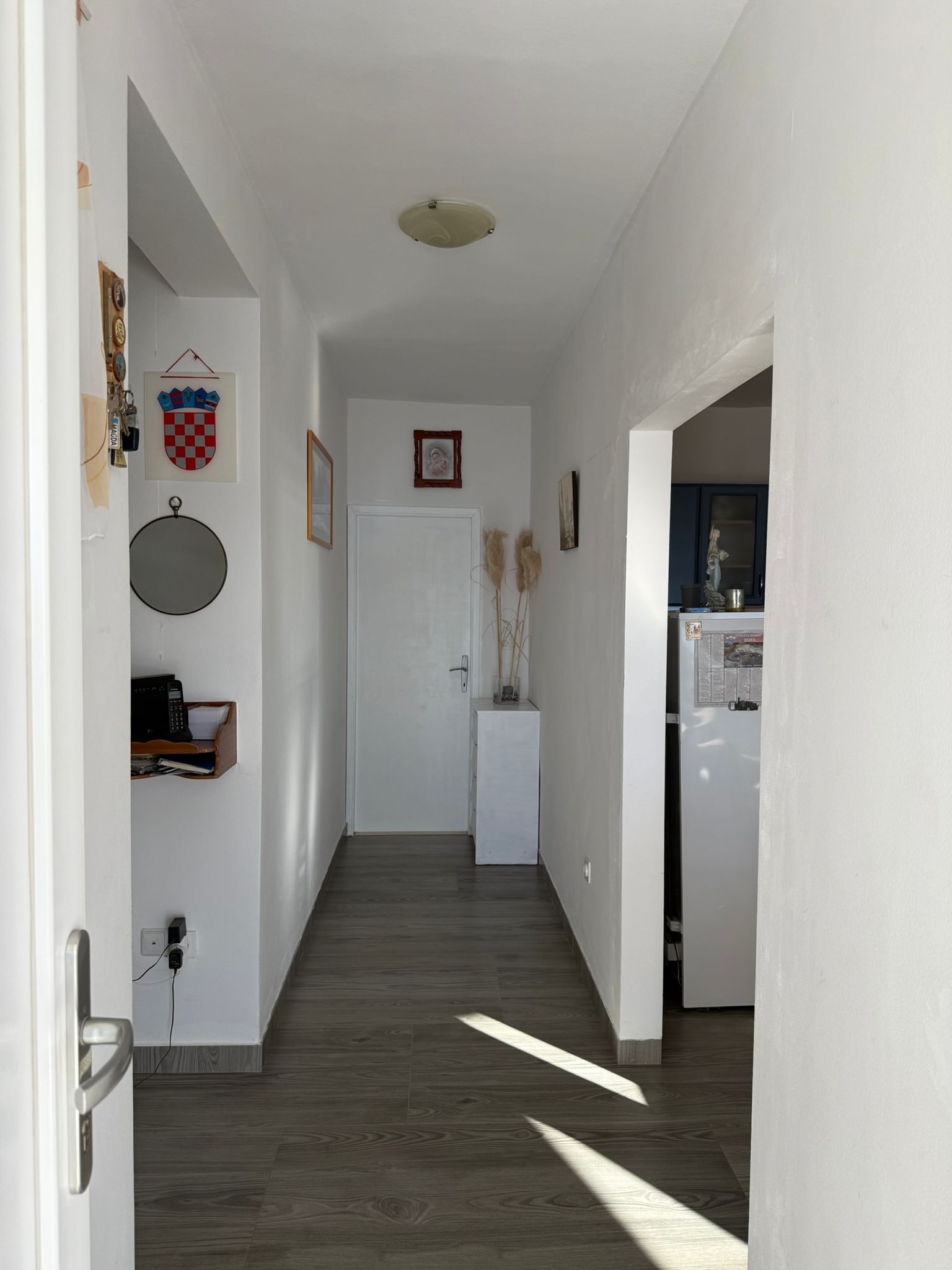 Two bedroom apartment with terrace and sea view Mali Rat, Omiš  A-a