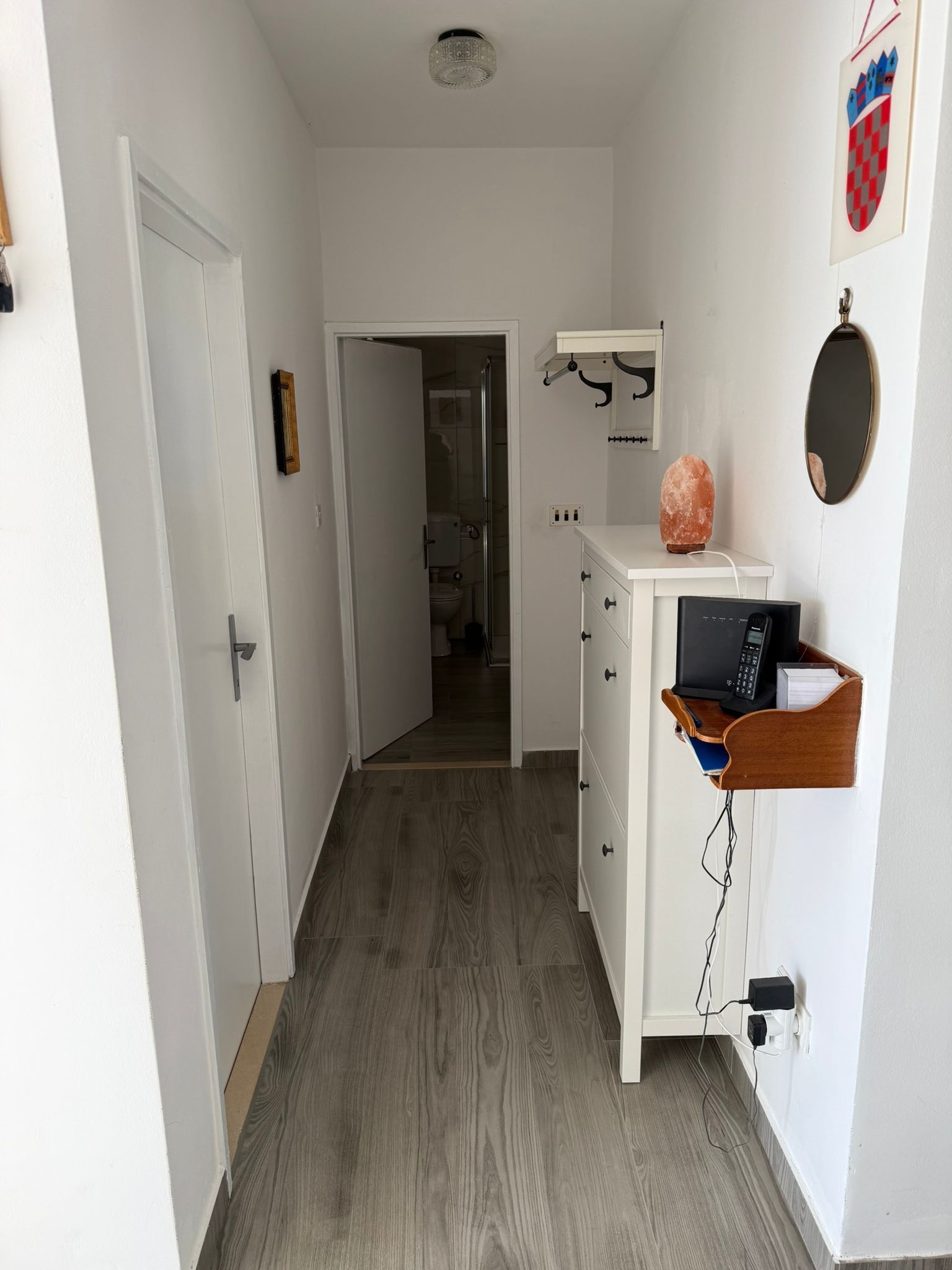 Two bedroom apartment with terrace and sea view Mali Rat, Omiš  A-a