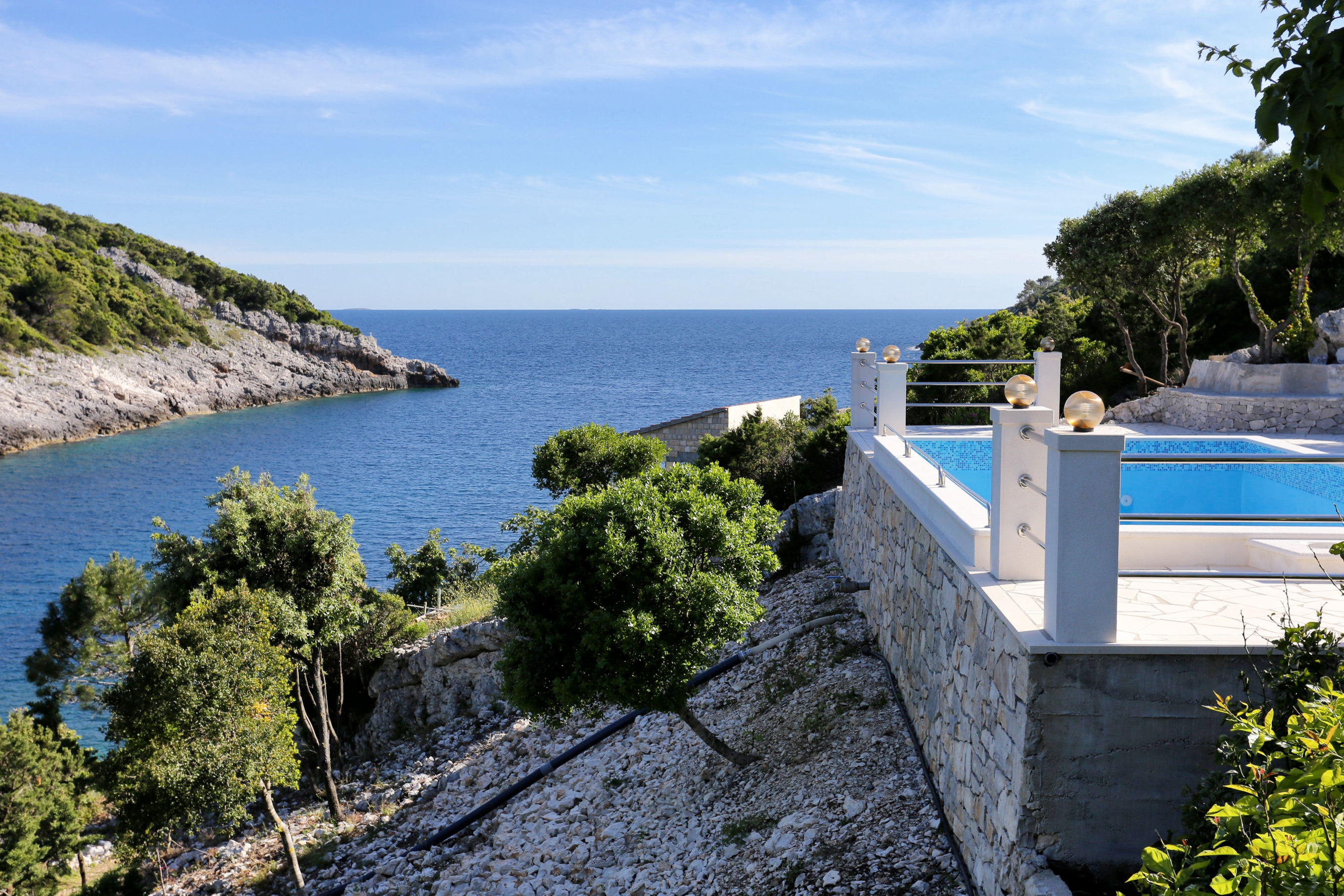 Two bedroom apartment near beach Cove Rasohatica, Korčula (A-9699-a)