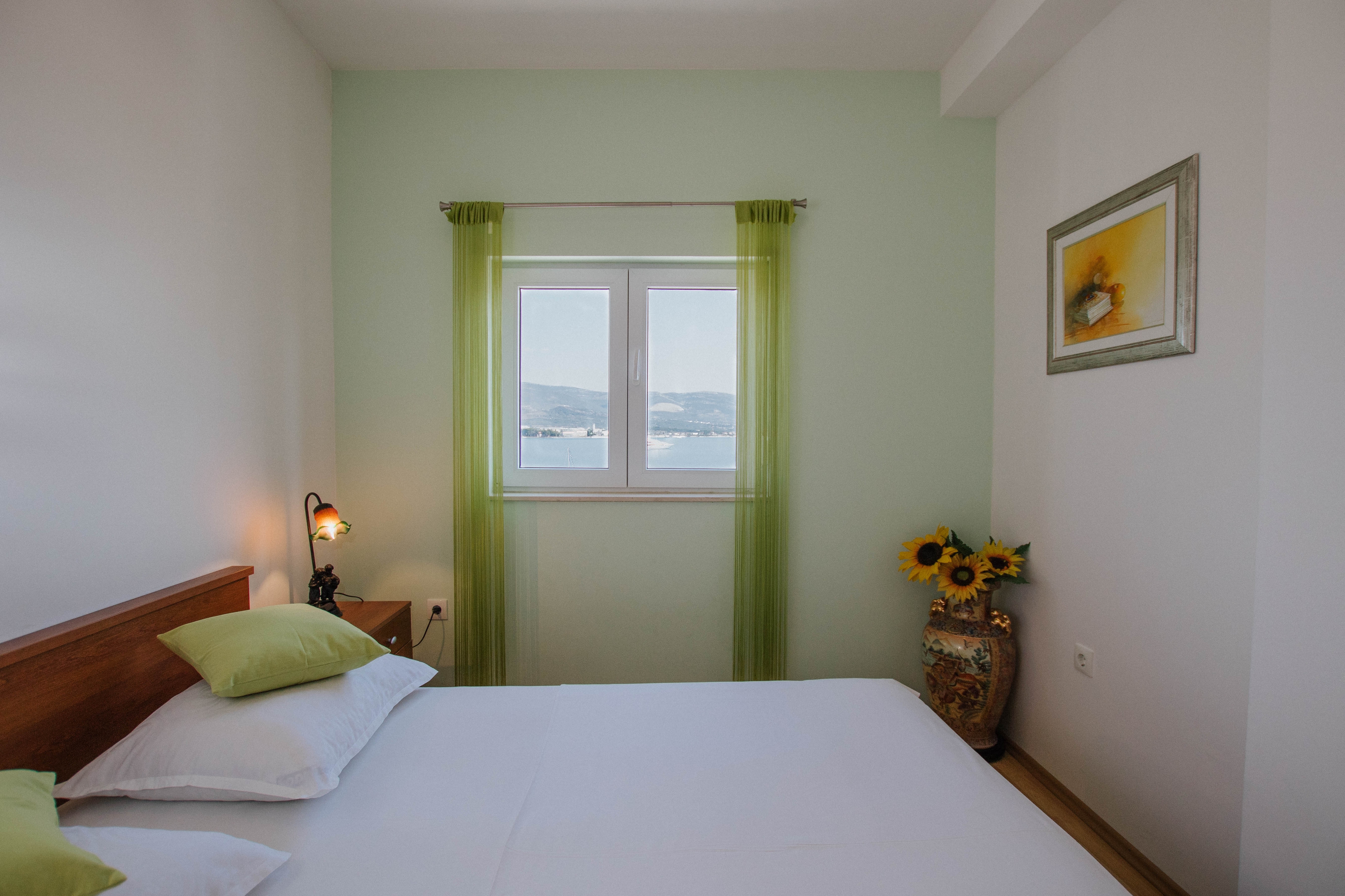 Two bedroom apartment near beach Arbanija, Čiovo  A-a