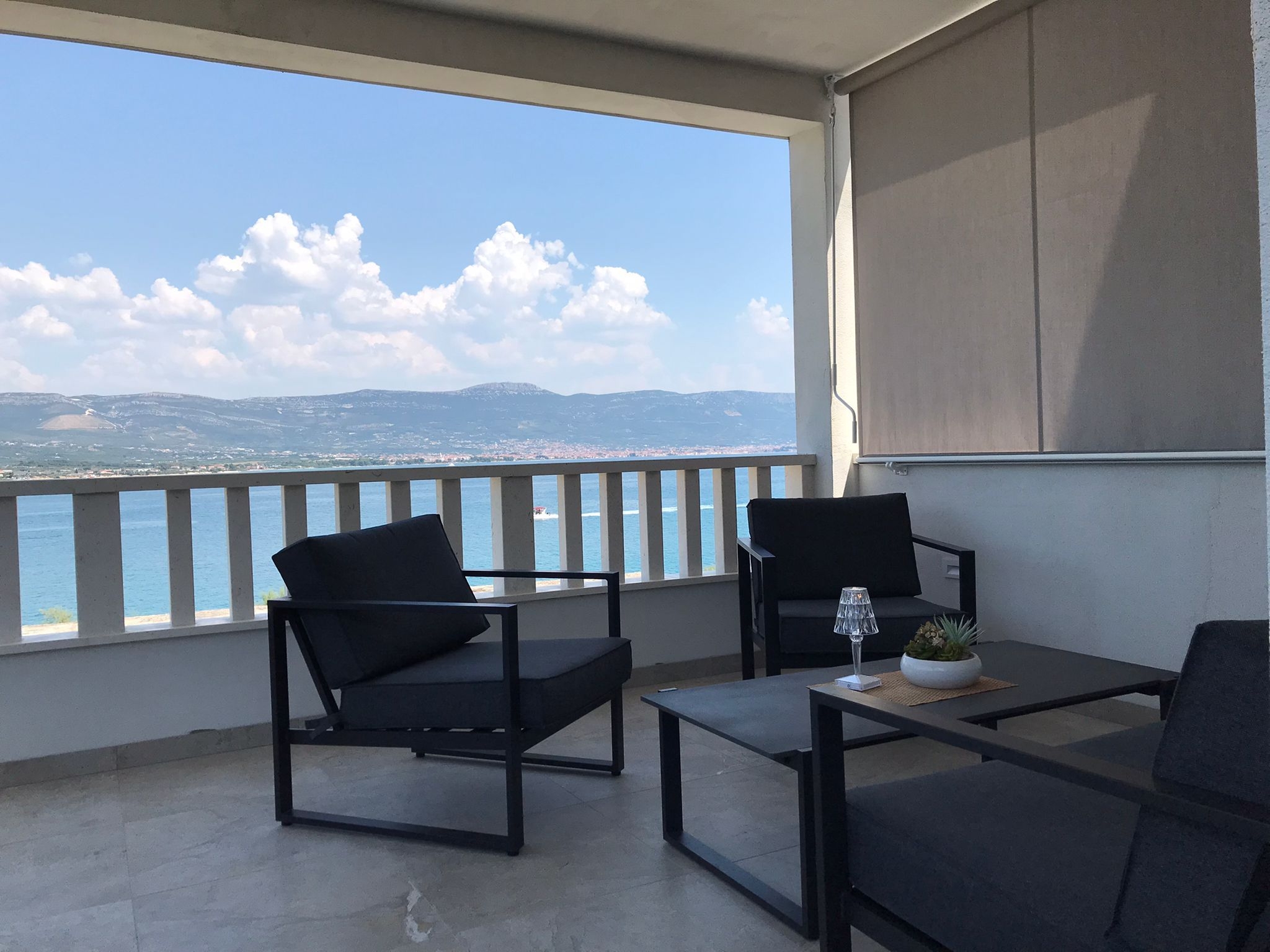 Two bedroom apartment near beach Arbanija, Čiovo  A-a
