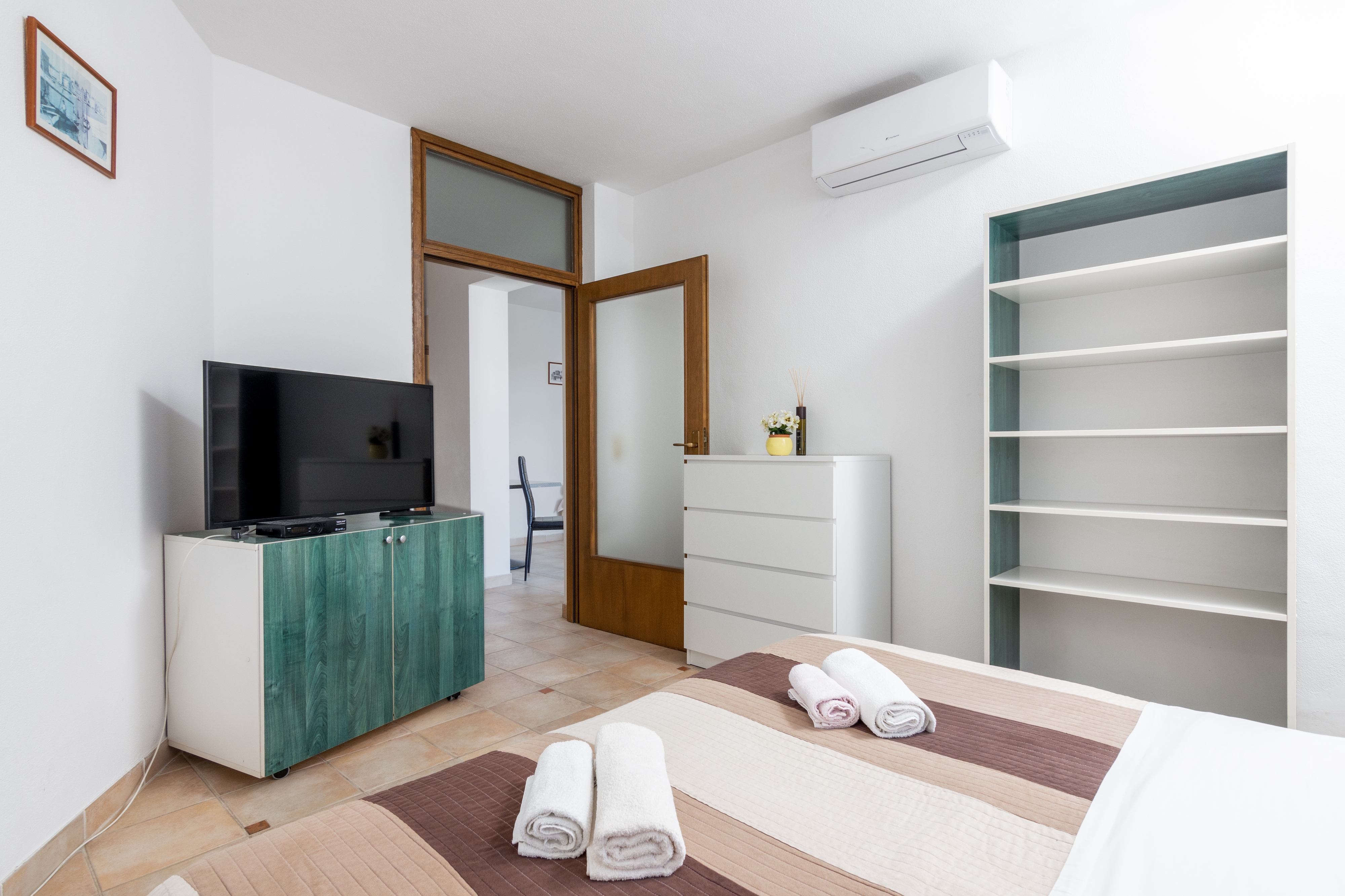 One bedroom apartment with terrace Rovinj (A-9701-b) One bedroom apartment with terrace Rovinj (A-9701-b)