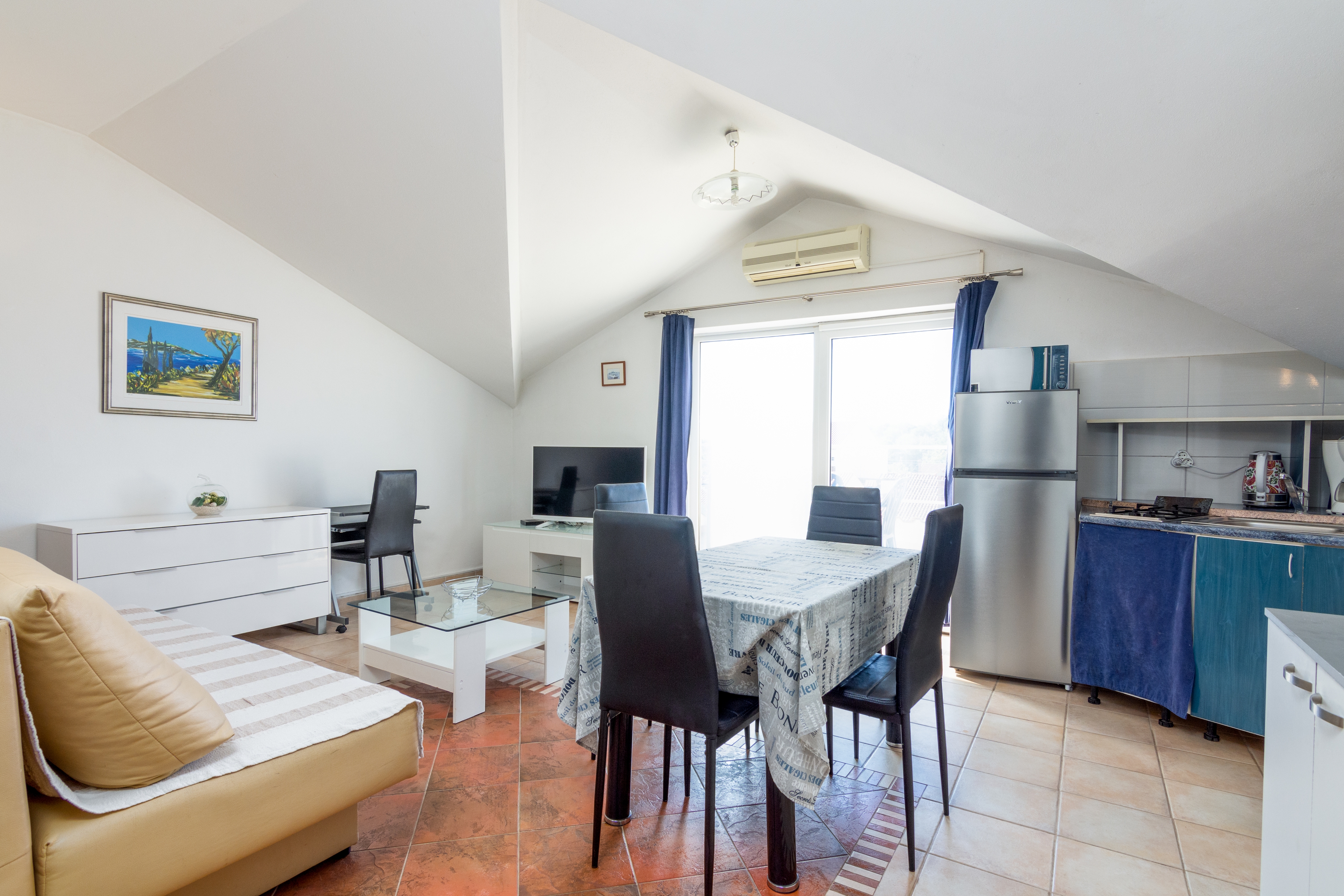 Studio flat with terrace Rovinj (AS-9702-a) Studio flat with terrace Rovinj (AS-9702-a)