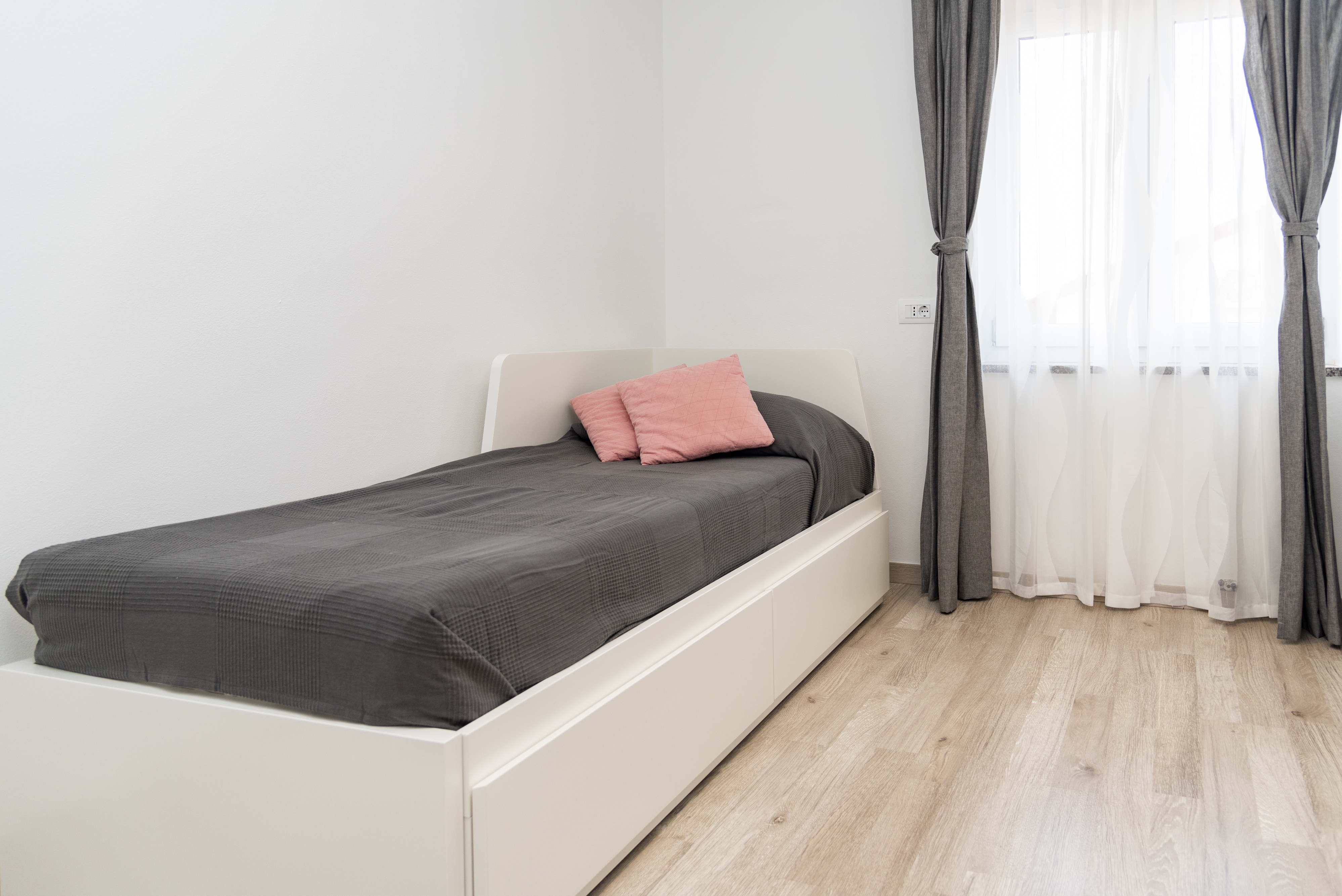 Three bedroom apartment with terrace Valbandon, Fažana  A-b