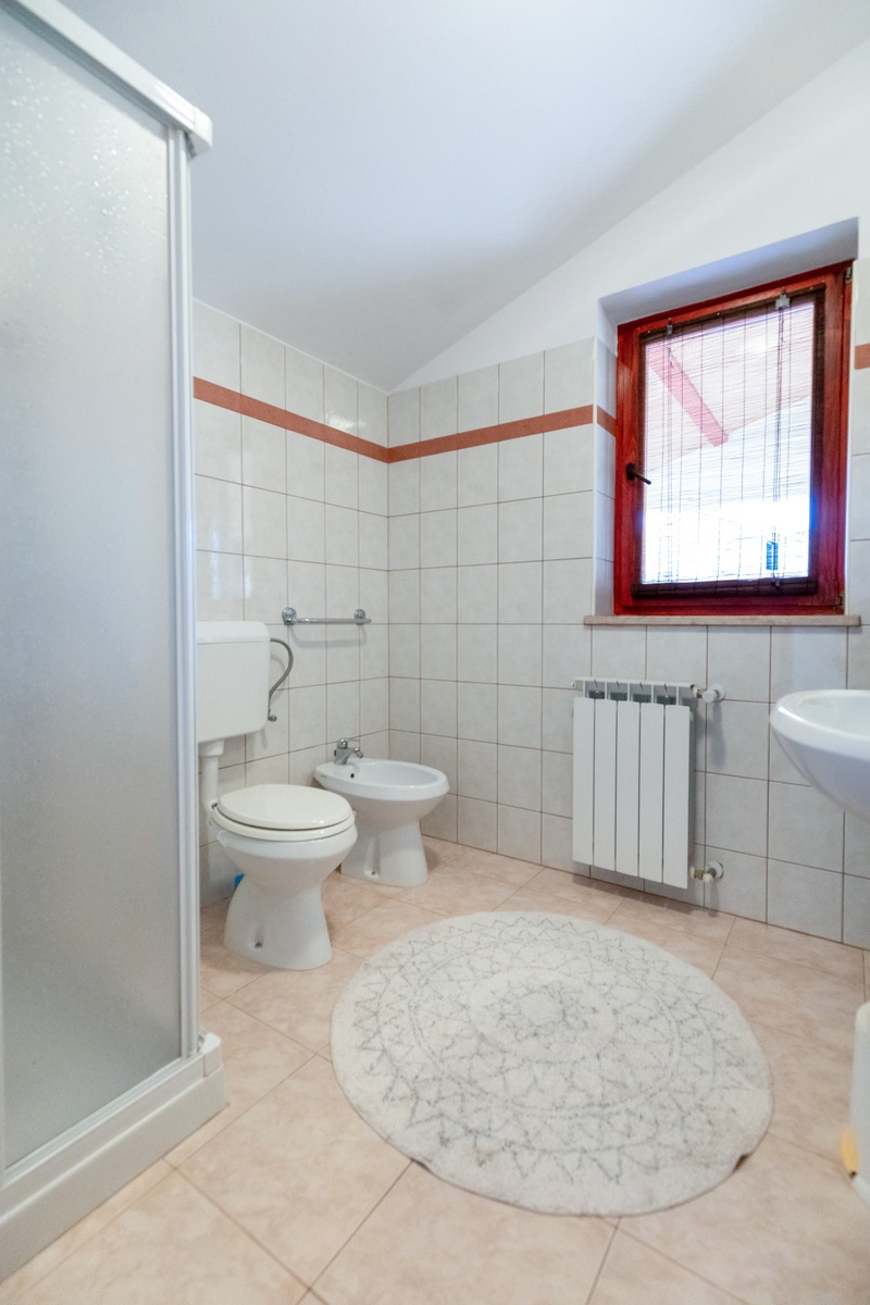 One bedroom apartment with terrace Valbandon, Fažana  A-c