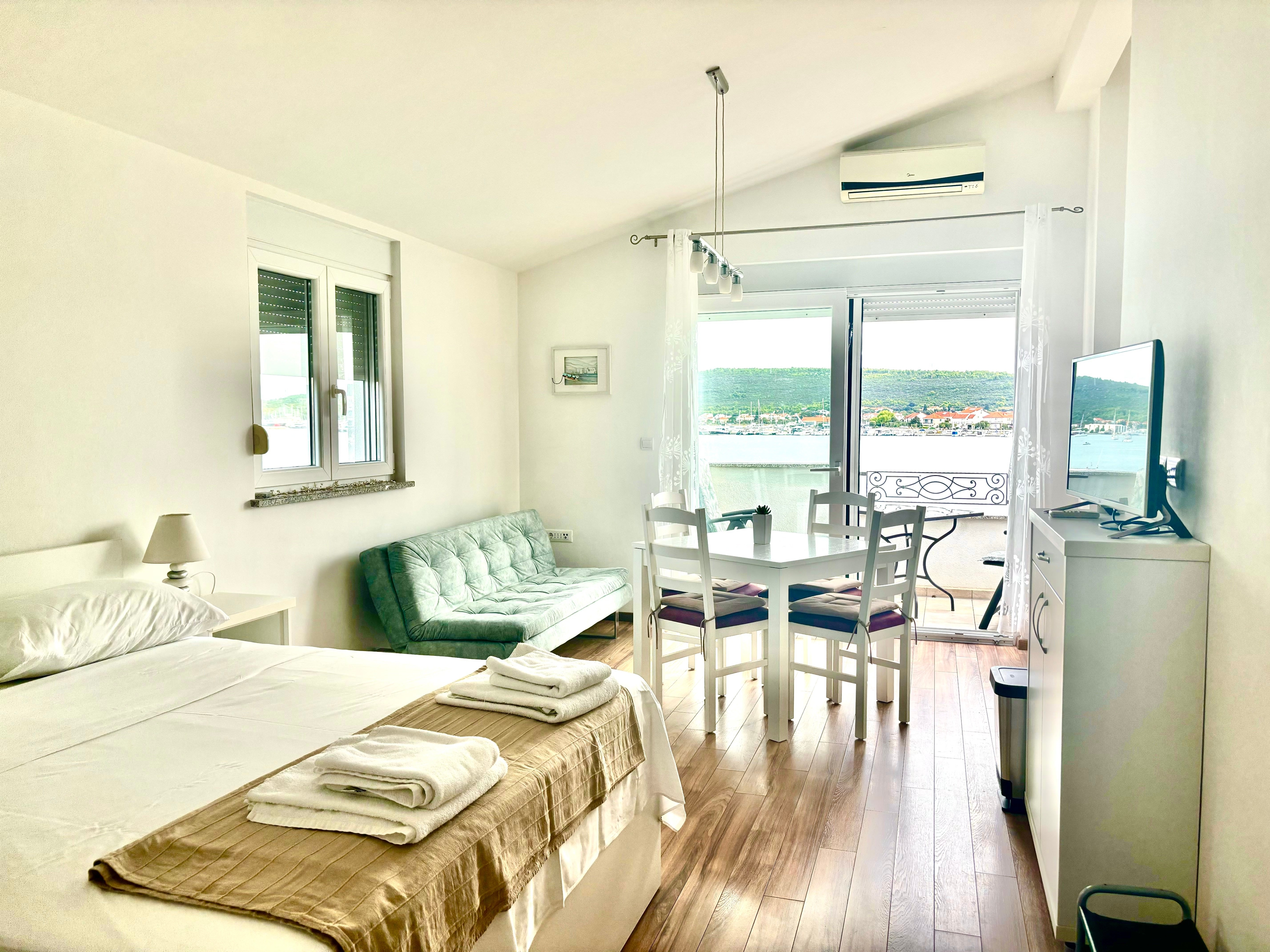 Studio flat near beach Sukošan, Zadar  AS-a
