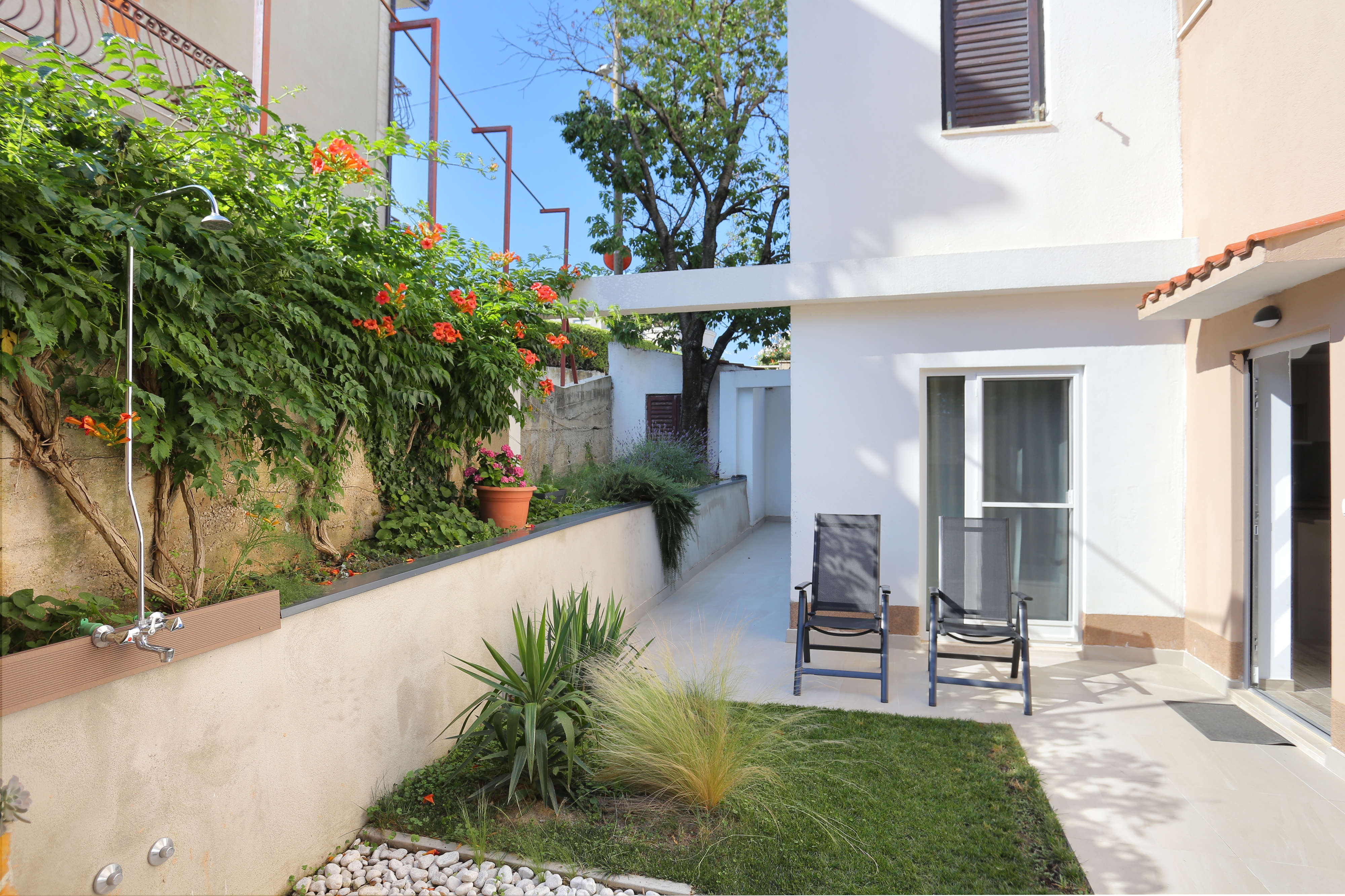 Dvosobni apartman s terasom Podstrana, Split  A-a