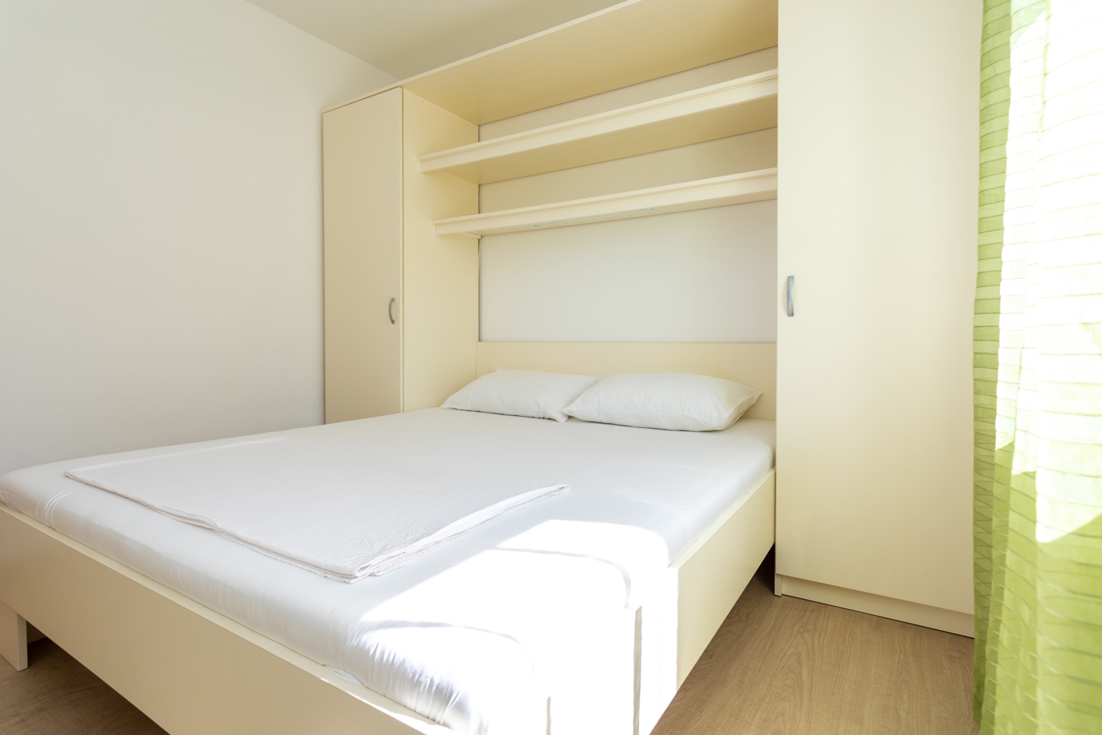 Three bedroom apartment with terrace and sea view Soline, Krk  A-a