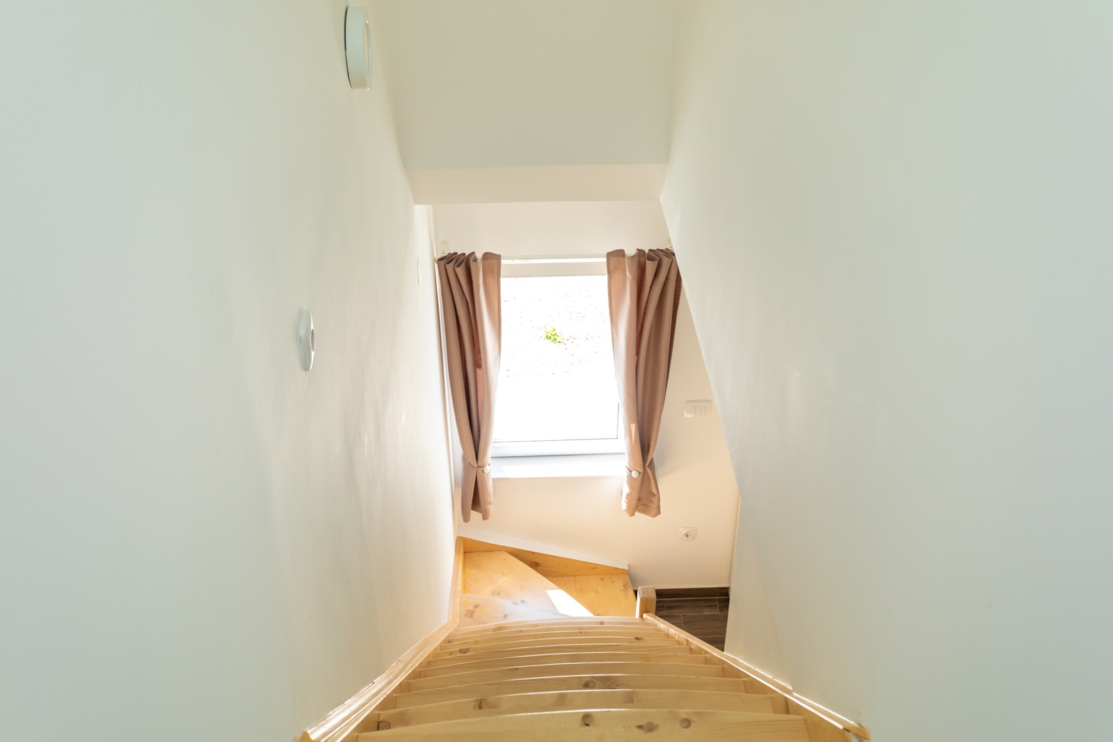 Three bedroom apartment with terrace and sea view Soline, Krk  A-a