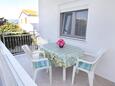 Терраса 1 Slatine, Терраса 1 в размещении типа apartment, с видом на море и WiFi.