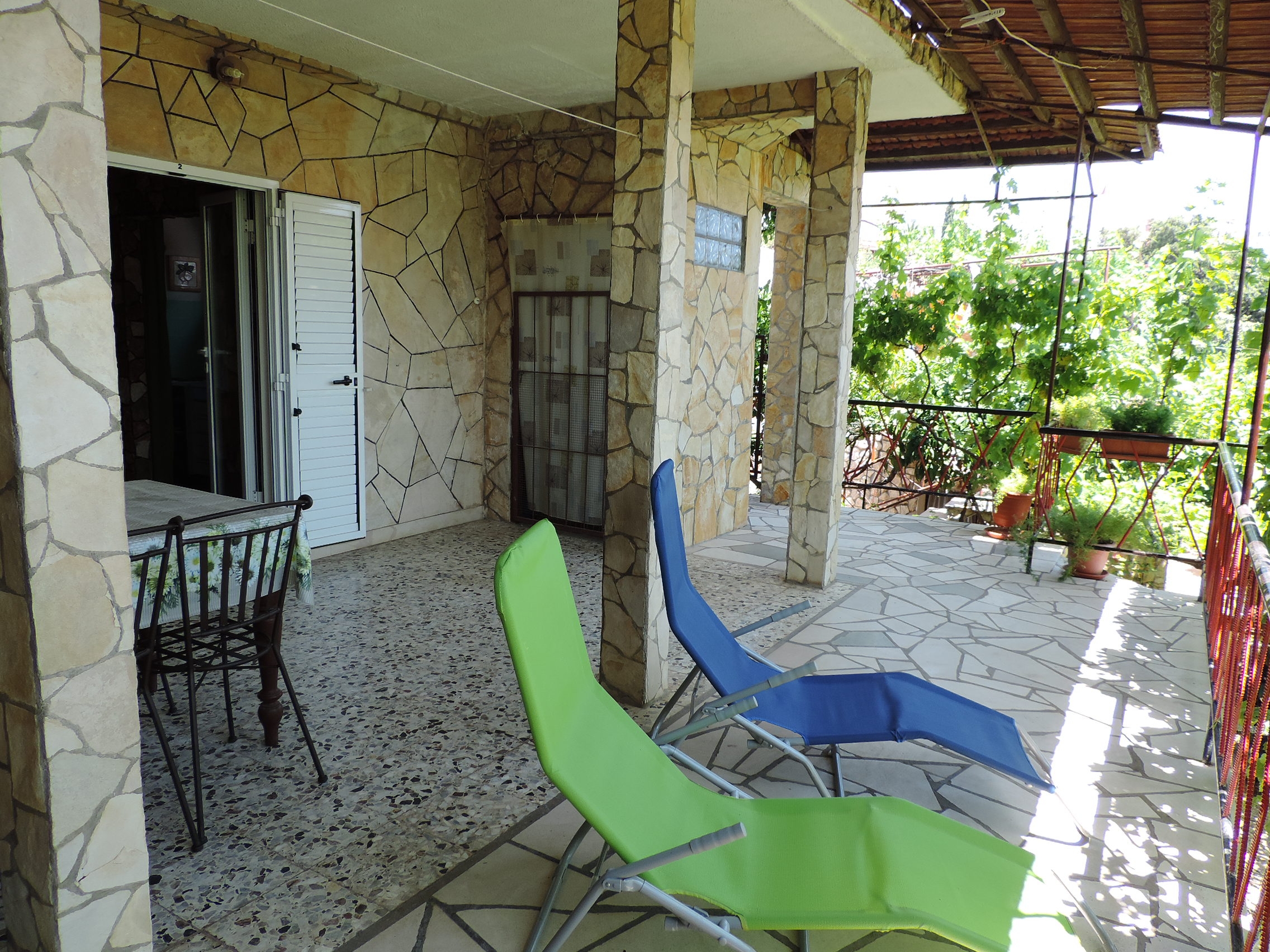 Two bedroom apartment with terrace Seget Vranjica, Trogir  A-b