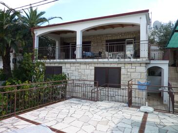 Property Seget Vranjica, Trogir, Property 976 - Apartments near sea with pebble beach.