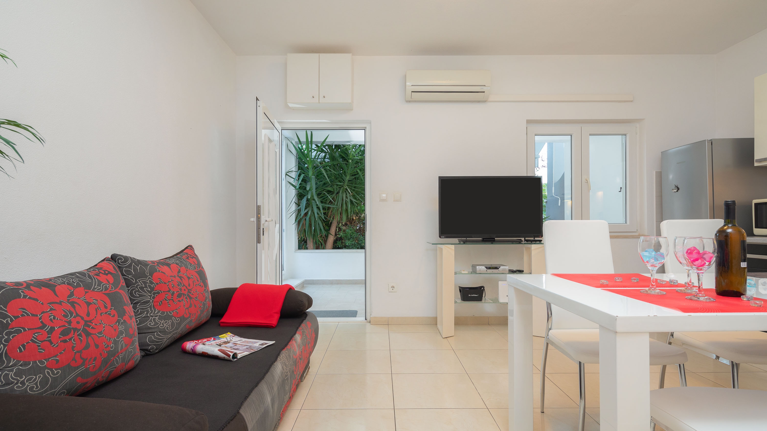 Two bedroom apartment with terrace Seget Vranjica, Trogir (A-978-a)