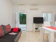 Living room Seget Vranjica, Living room in the apartment, (pet friendly) and WiFi.