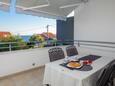 Seget Vranjica, Terraza in the apartment, with a sea view, (pet friendly) y WiFi.