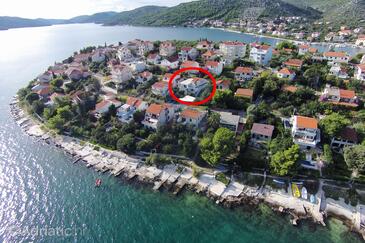 Seget Vranjica, Trogir, Property 978 - Apartments by the sea.