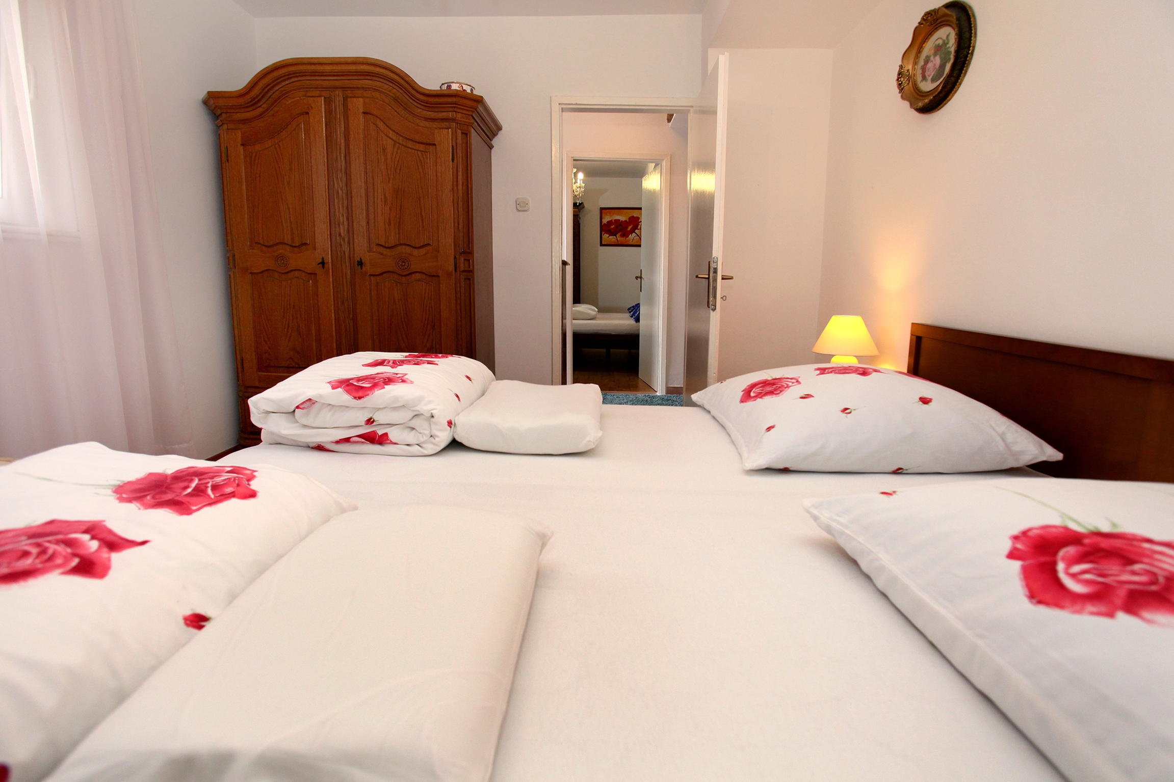 Two bedroom apartment with terrace and sea view Seget Vranjica, Trogir  A-a